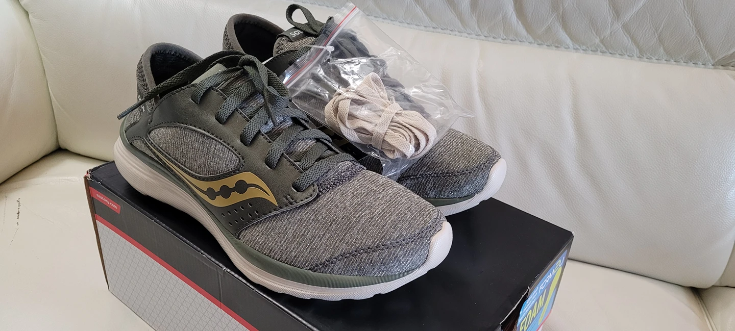 Saucony running Shoes 7 thumbnail