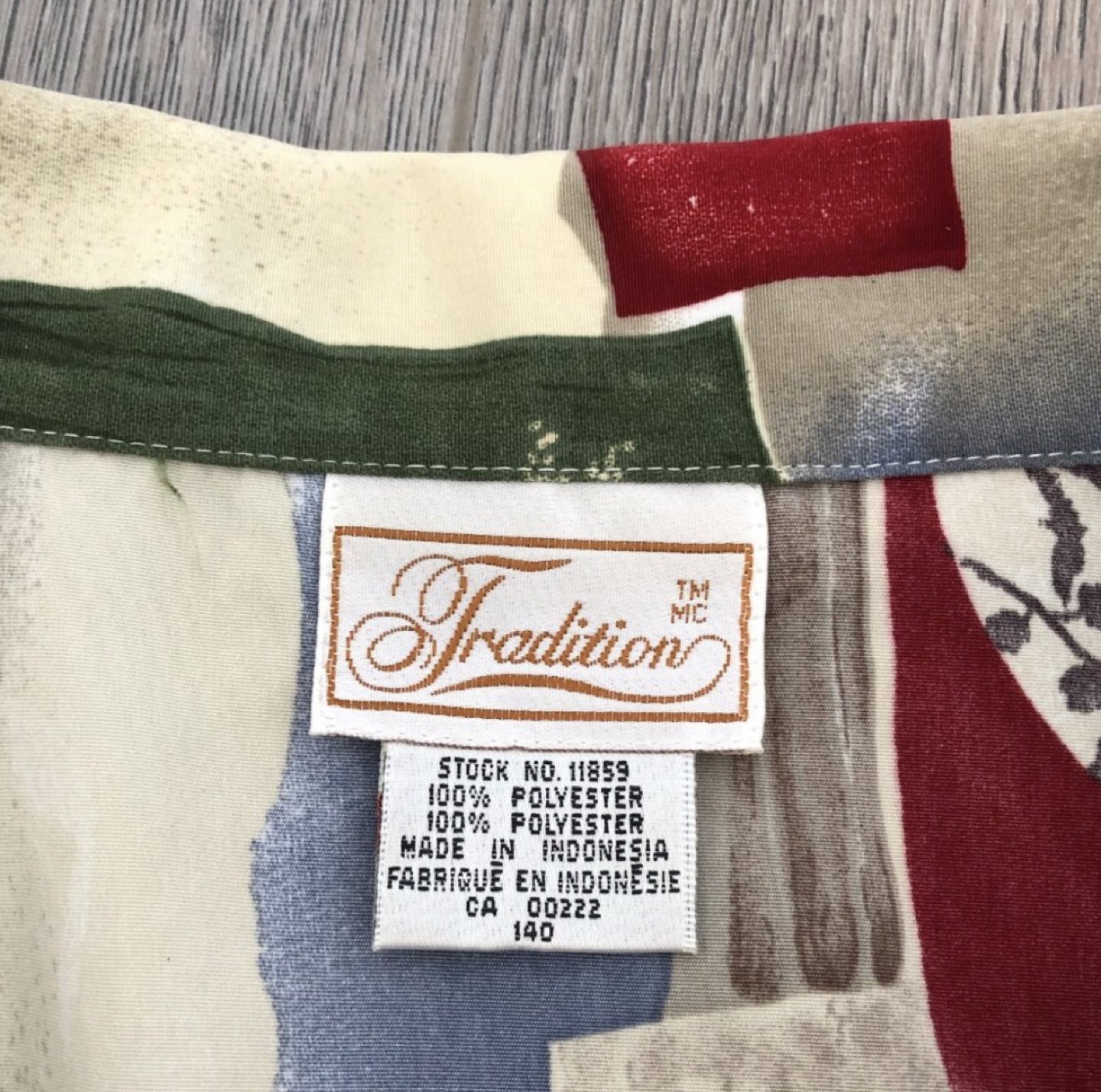 Vintage 80s Colourful Leafy Blouse image indicator(4)