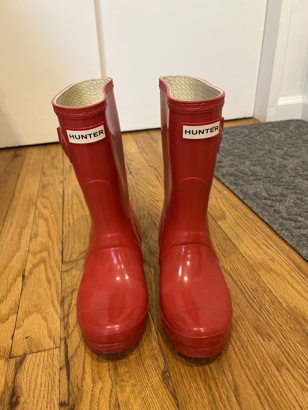Hunter rain boots women's size 5.5