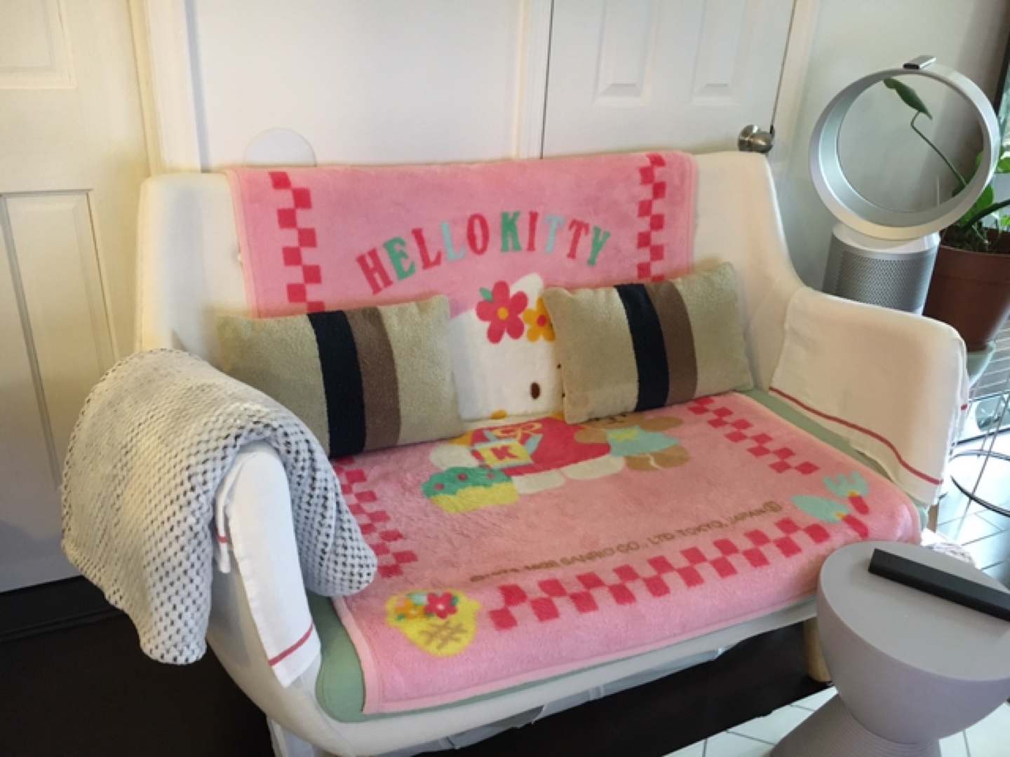 Kardiel 1946 Parlor Mid-century Modern Sofa image indicator(10)