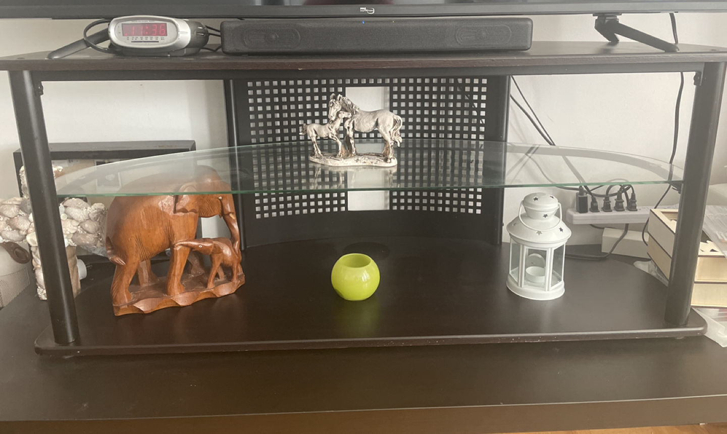 Tv stand