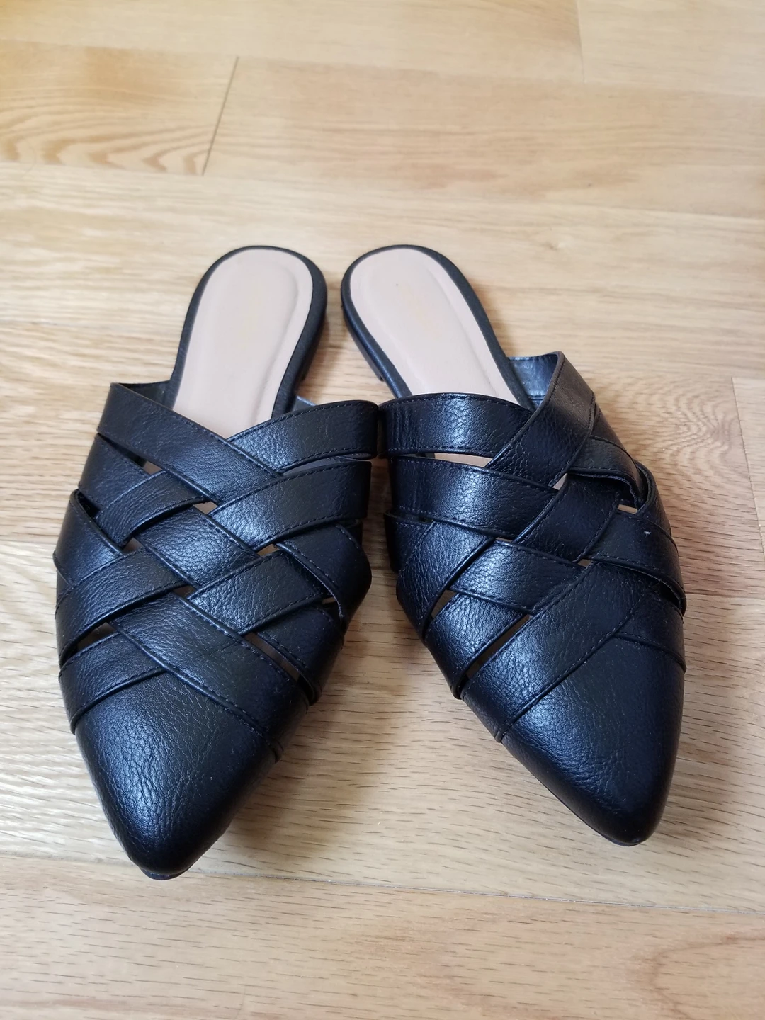 Old Navy Pointy-Toe Mule Flats (size 9) thumbnail