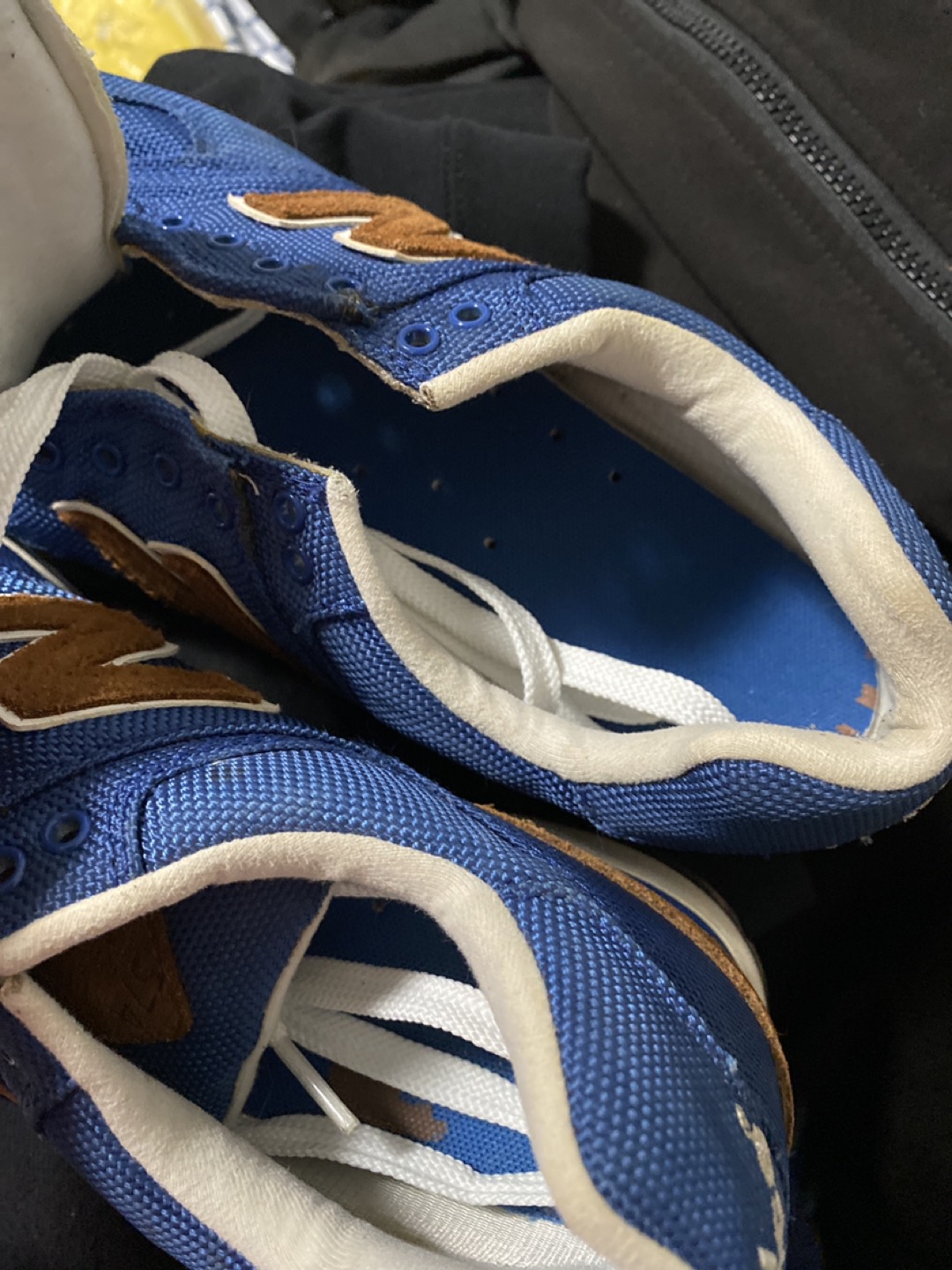 NEW BALANCE SHOES - photo 4