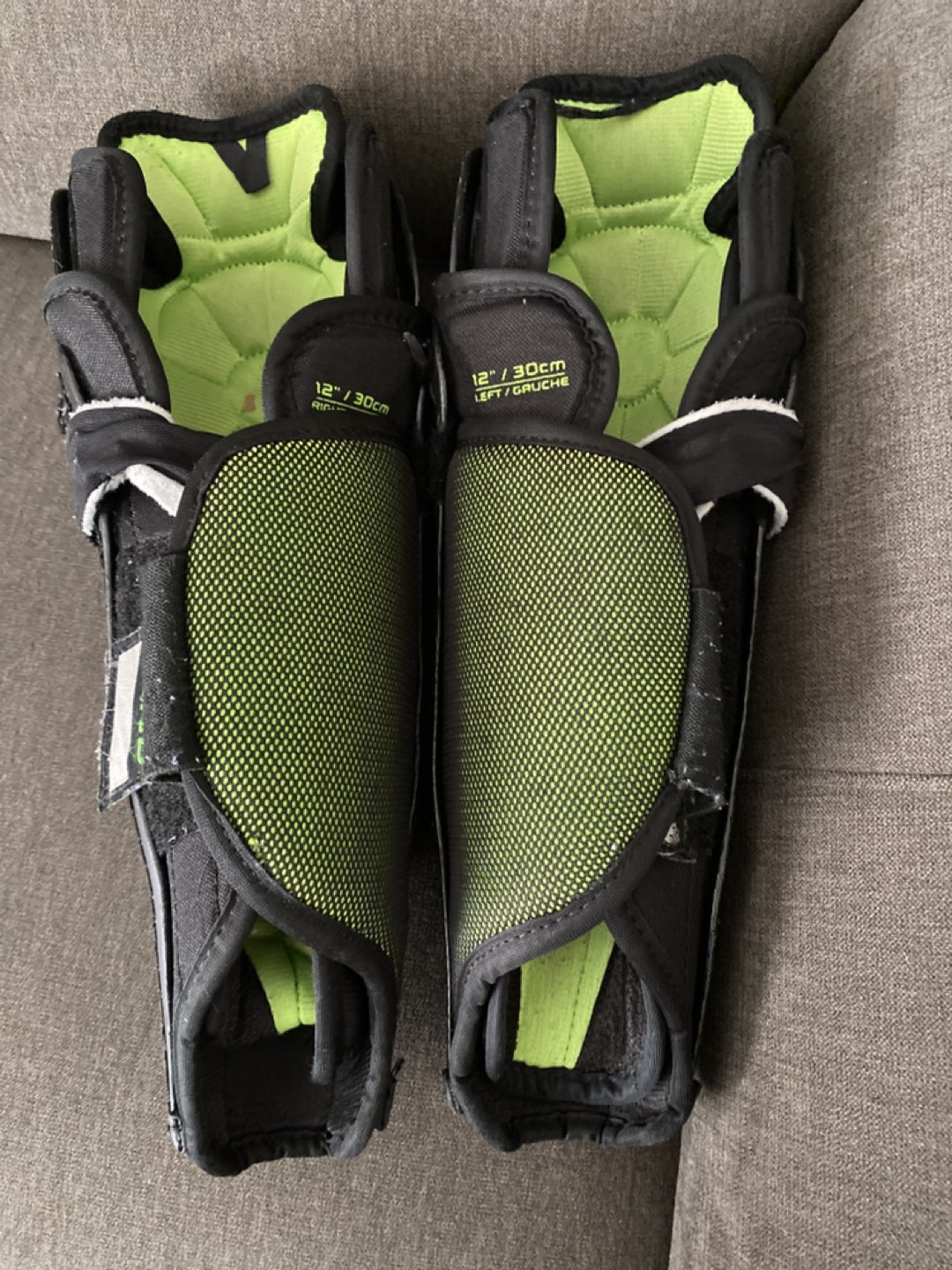Bauer Hockey Shin Pads thumbnail
