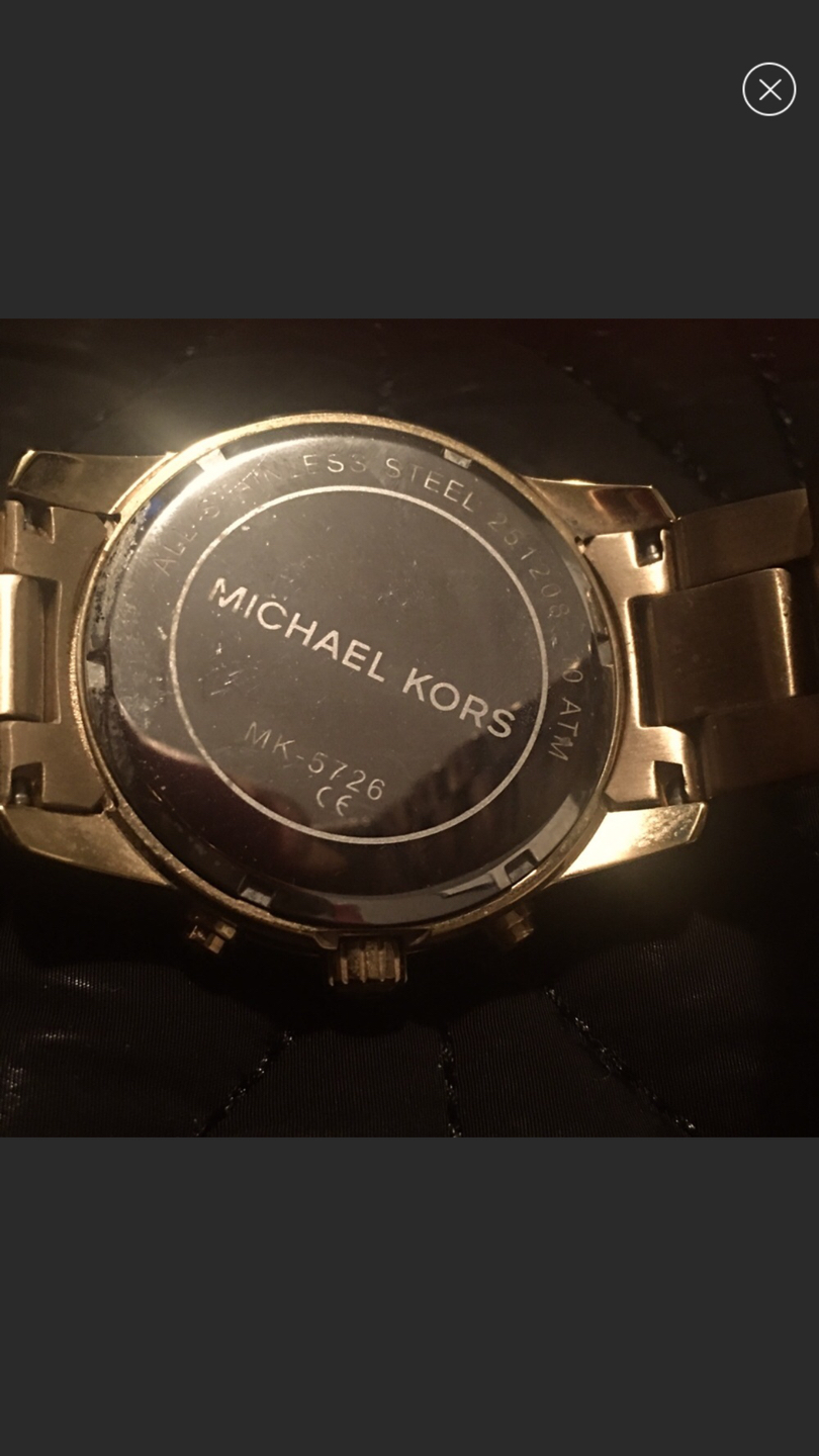 Michael Kors Women's Mercer Gold Stainless-Steel Quartz Watch image indicator(4)