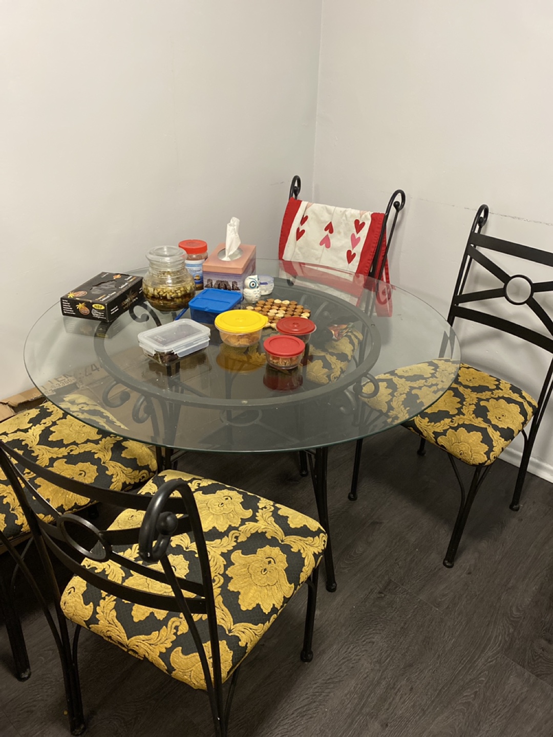 Dinning table with four chairs