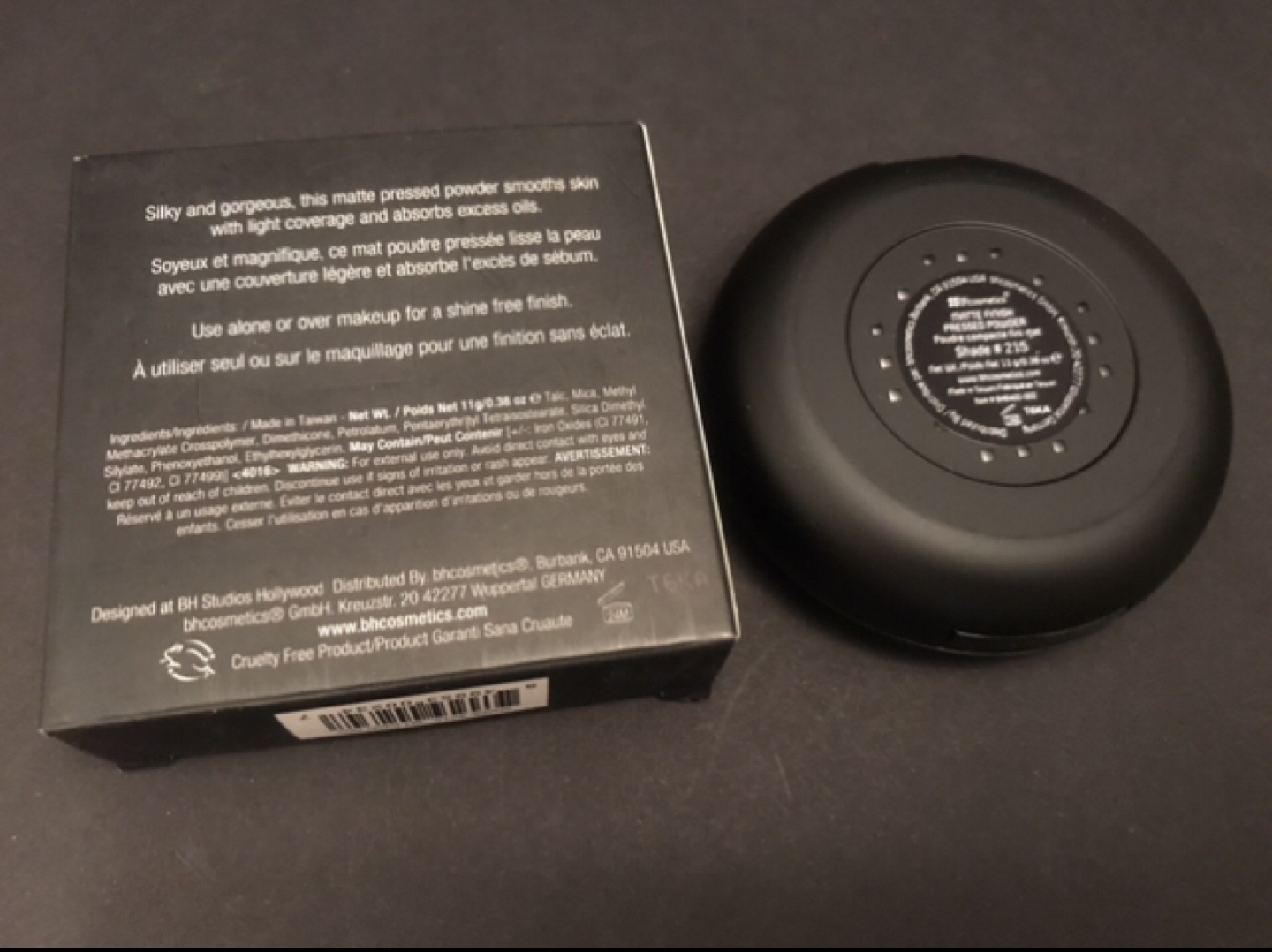 BH Studio Pro Matte Pressed Powder image indicator(2)