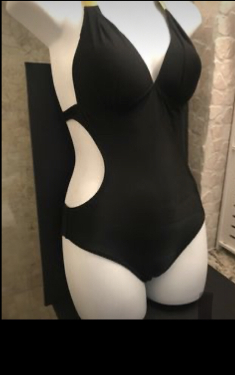 Monokini Design Bathing Suit image indicator(3)