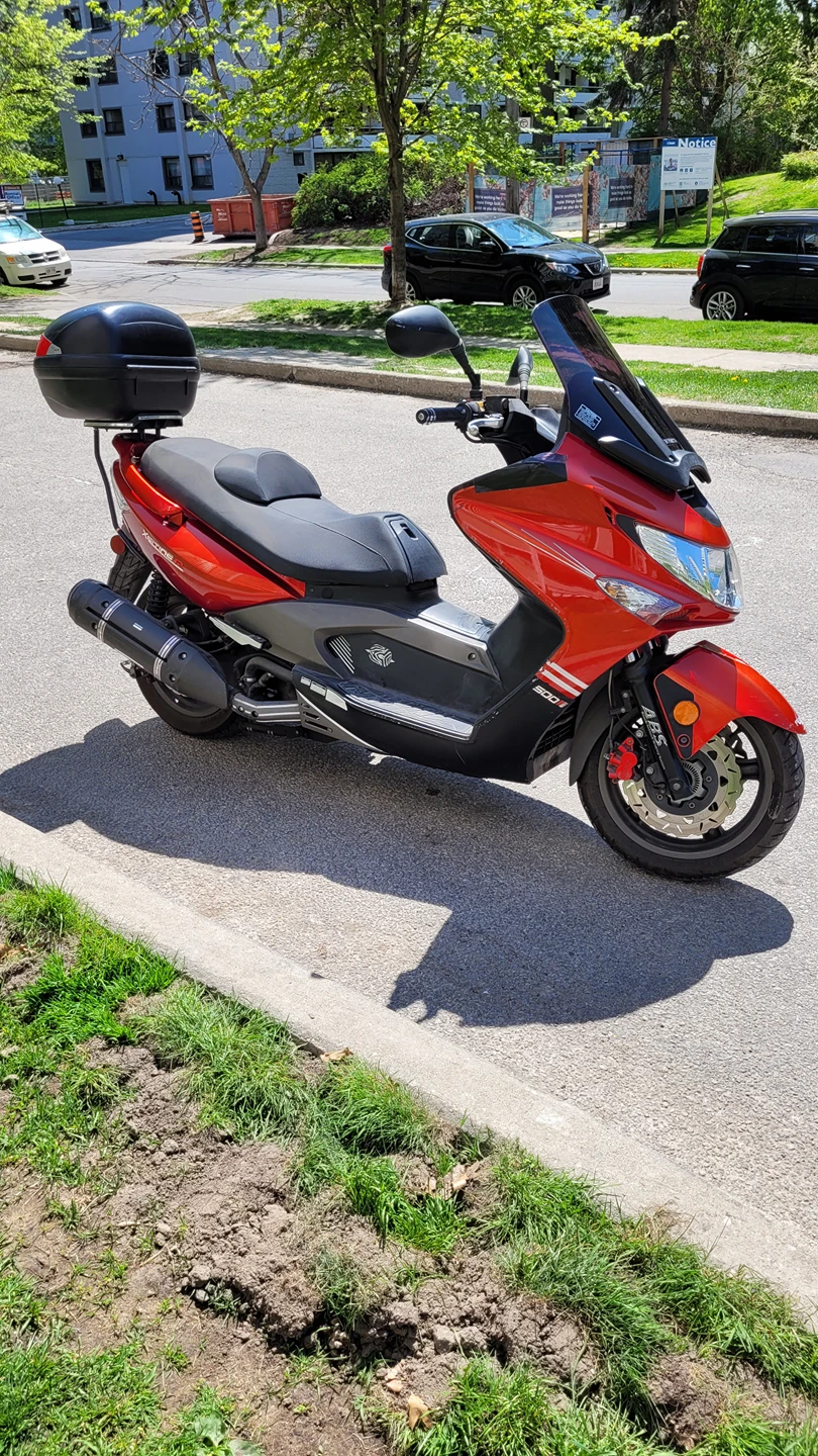 2012 Kymco Xciting 500cc thumbnail
