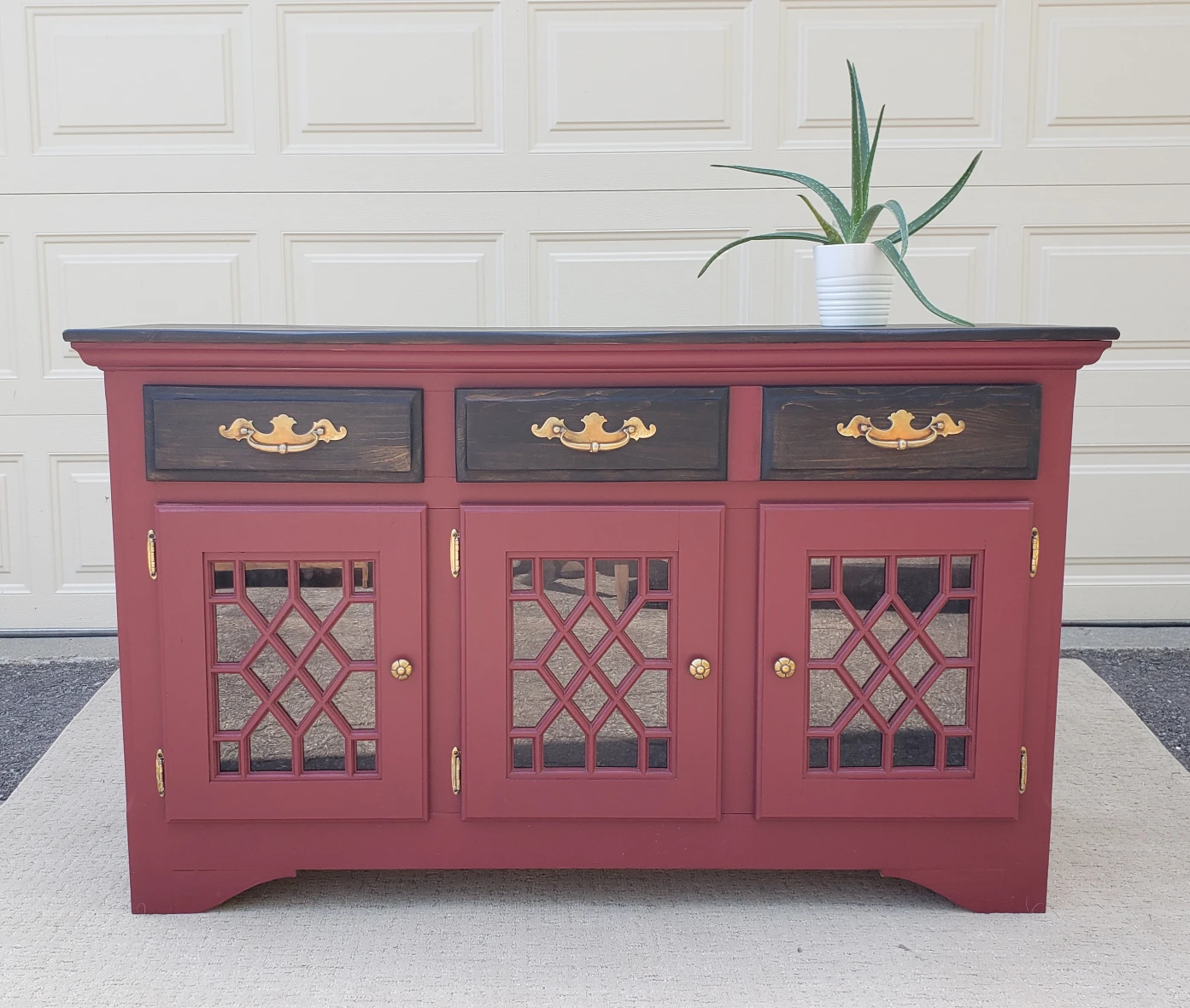 Vintage Sideboard image indicator(2)