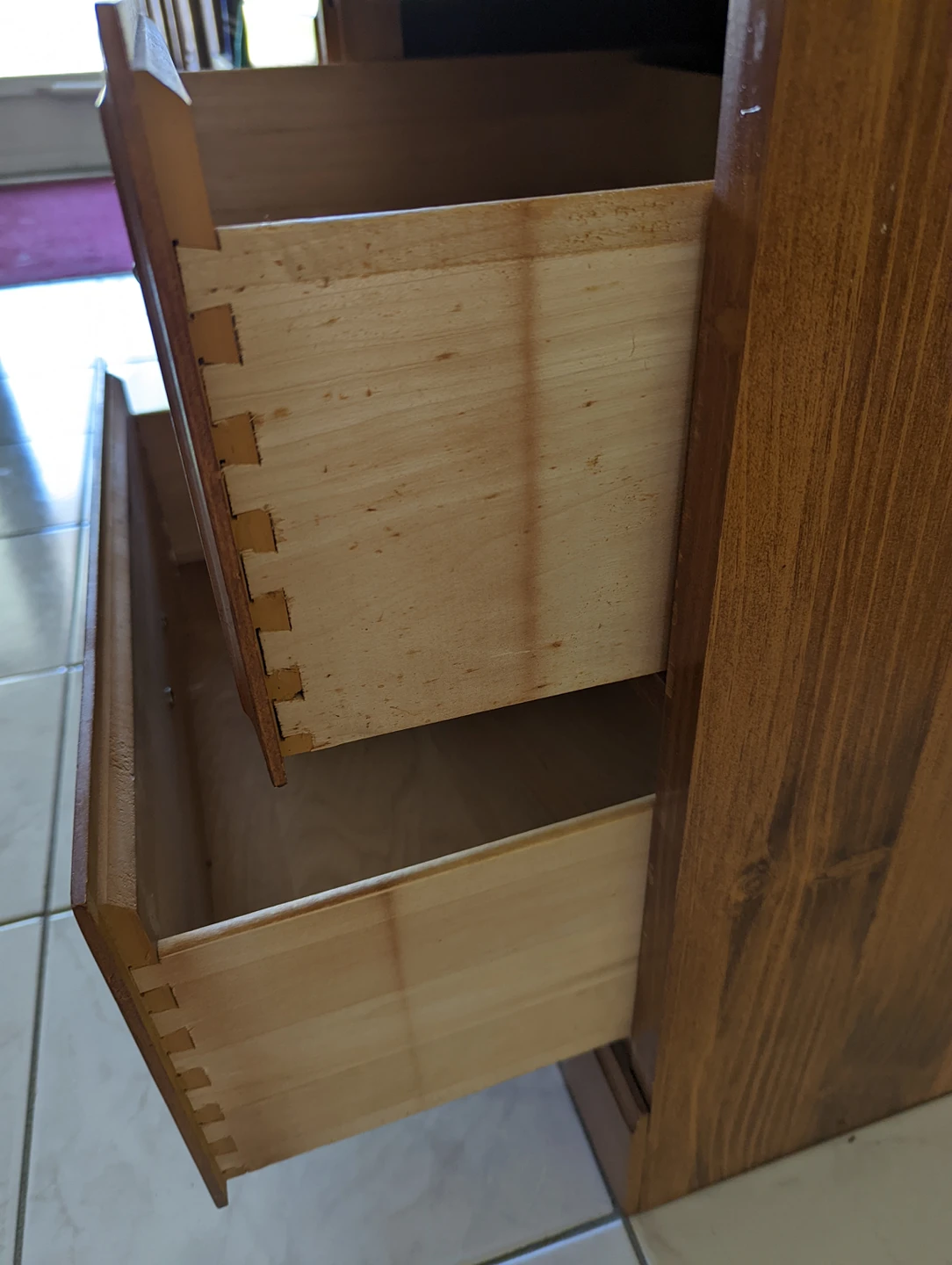 Free wooden dresser and mirror - photo 5