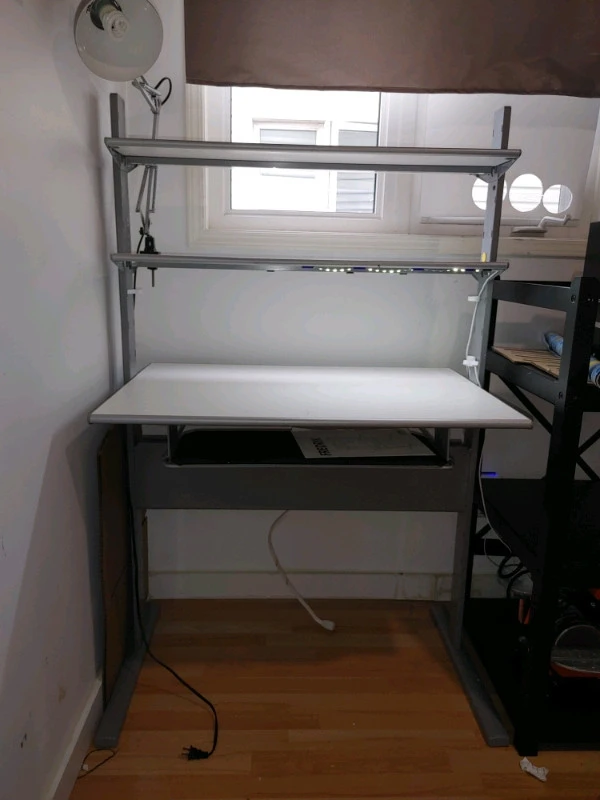Moving sales ikea fredrik computer desk workstation thumbnail