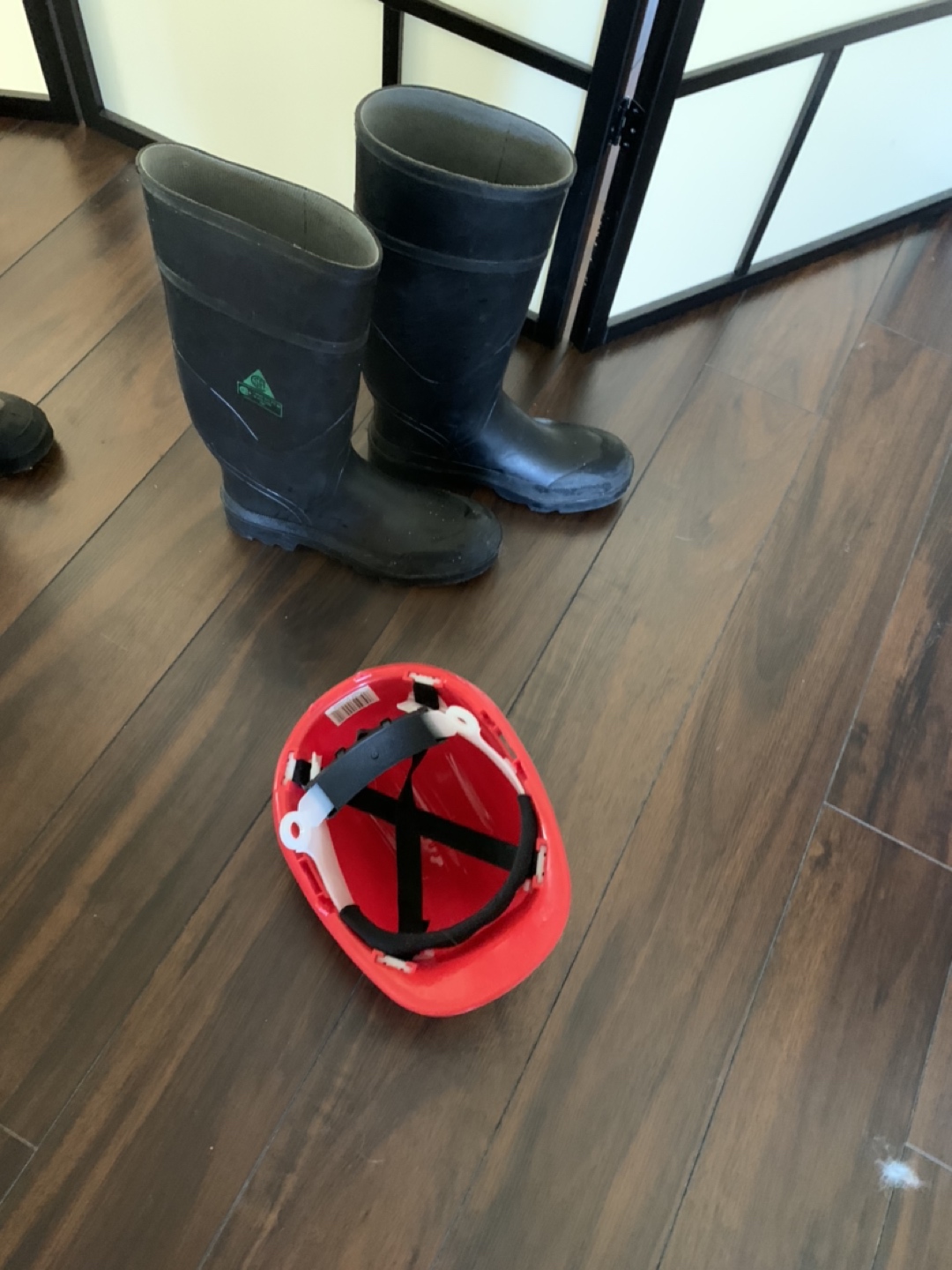 Construction Boot and Cap size 10 - photo 2
