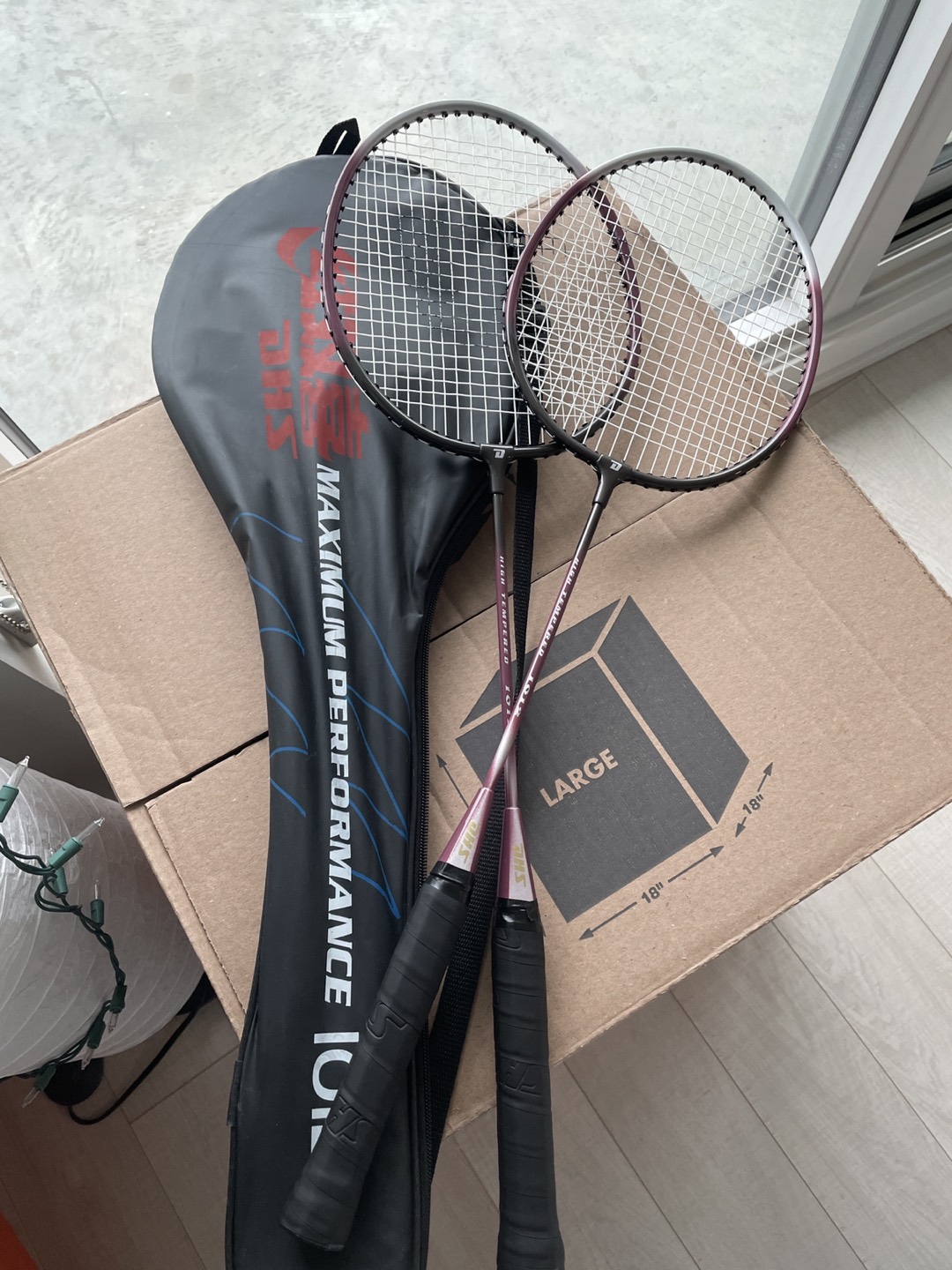 Badminton
