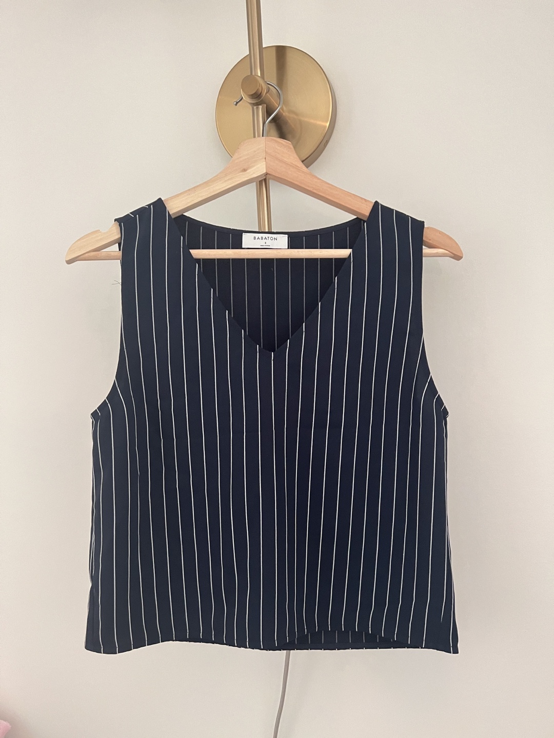 Aritzia Babaton tank thumbnail