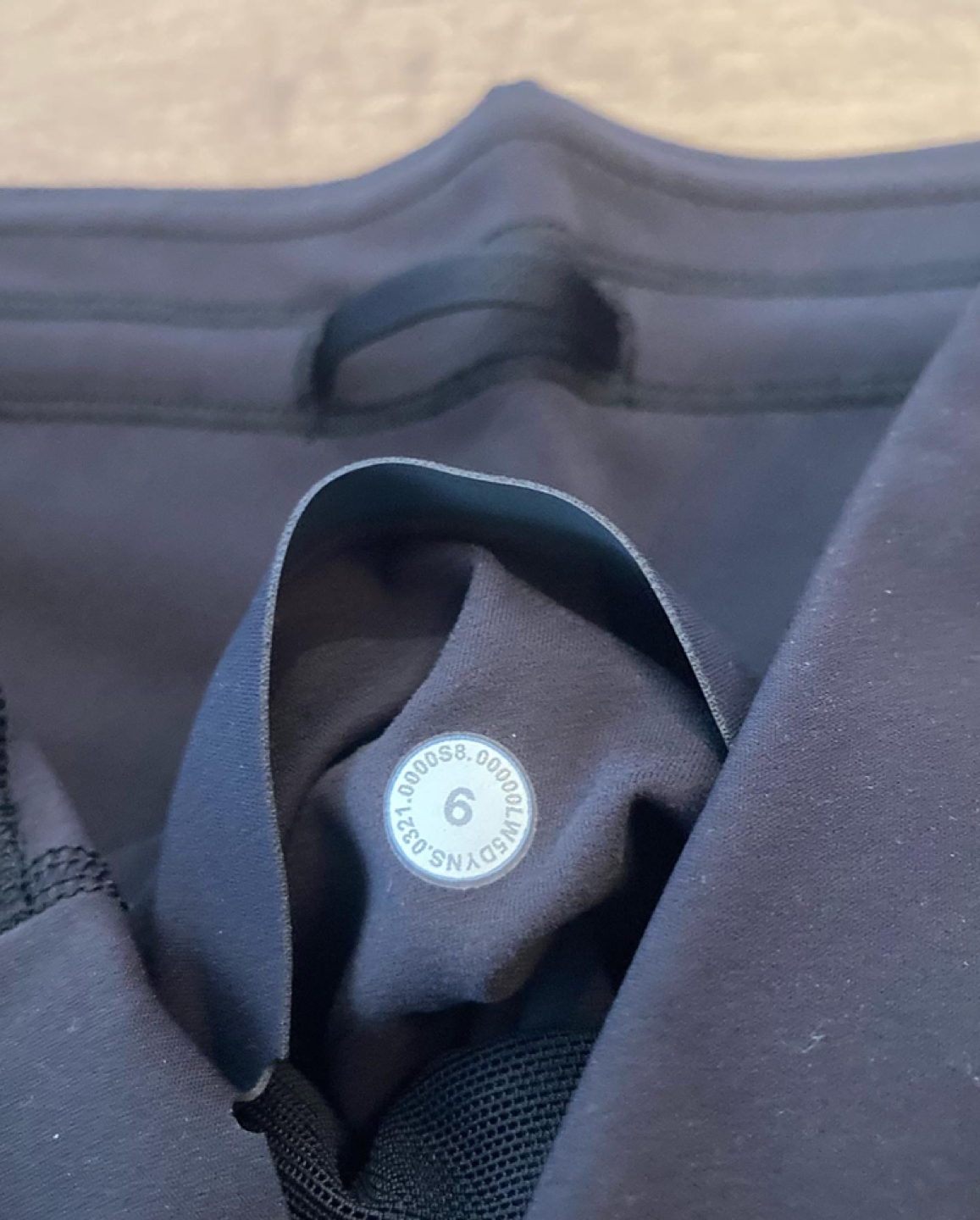 NWT Lululemon Black Base Pace HR Tight 28” *Brushed, Size 6 - photo 5