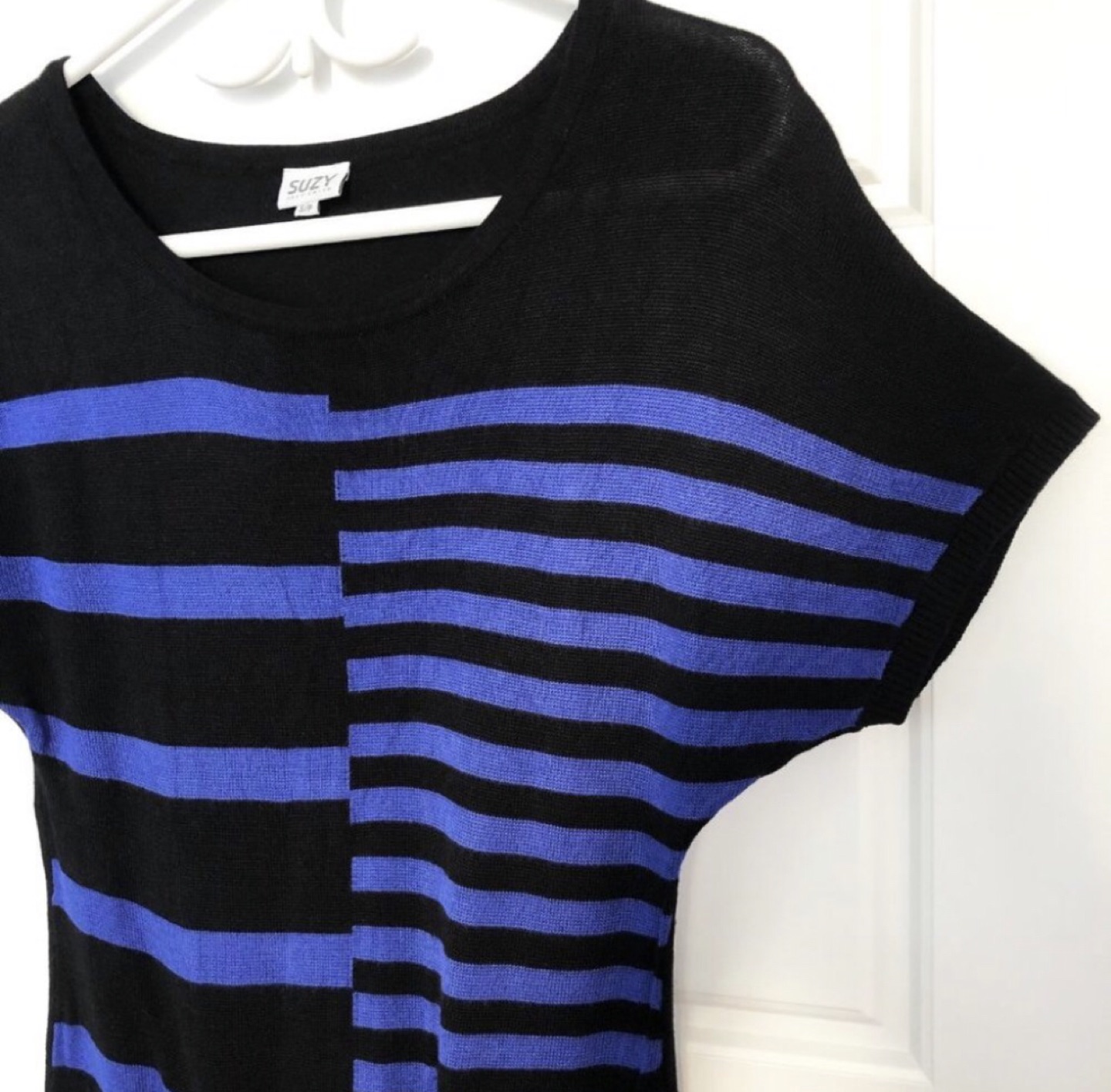 Black & Blue Stripe Knitted Short Sleeve Sweater - photo 2