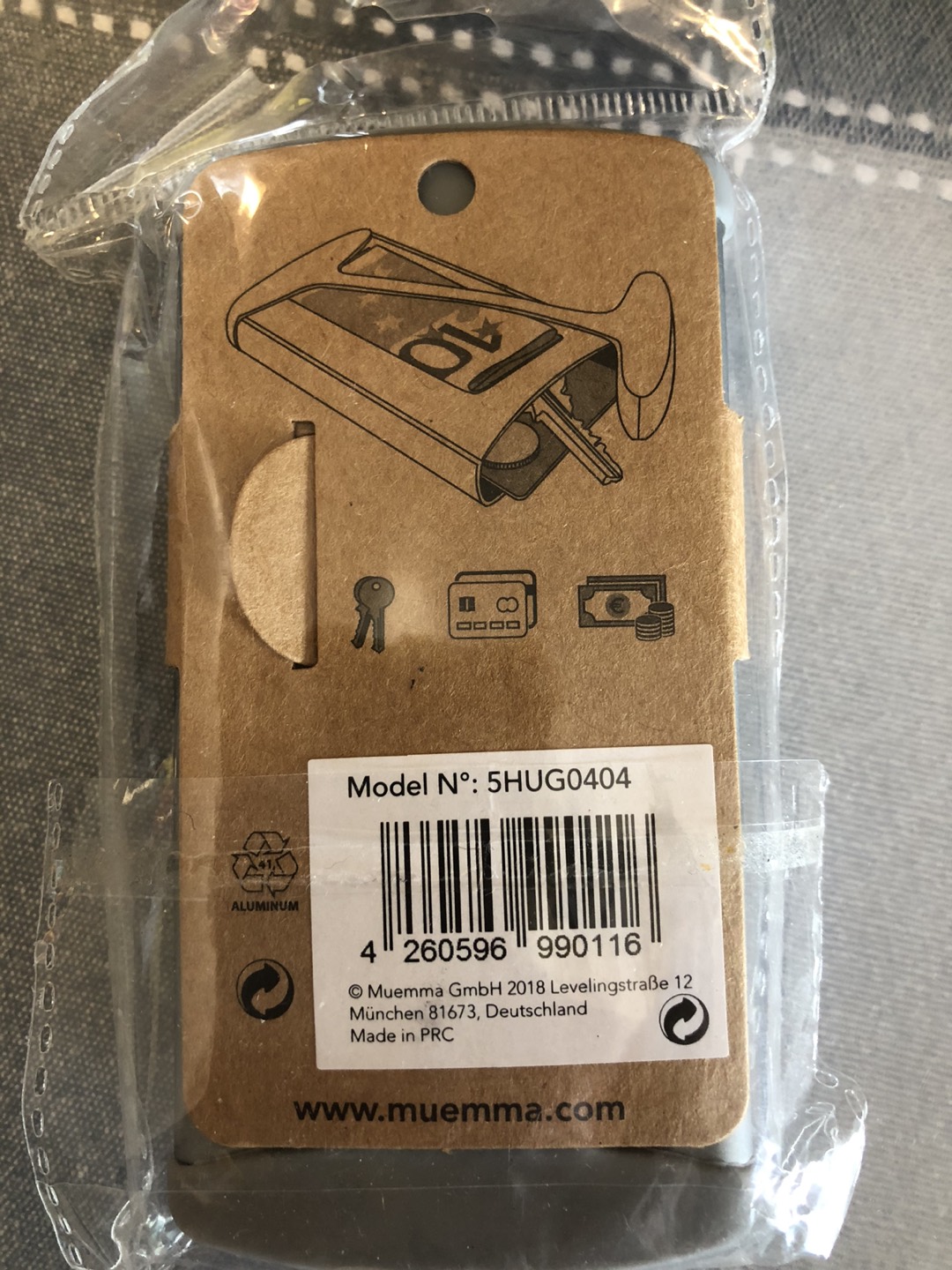 Card and key holder - photo 2