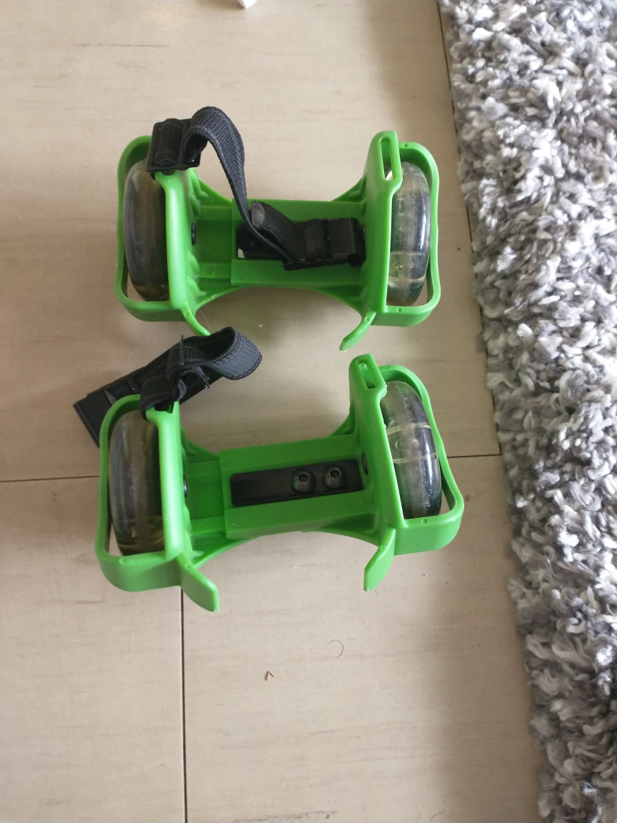 adjustable shoe wheel $5 - photo 3
