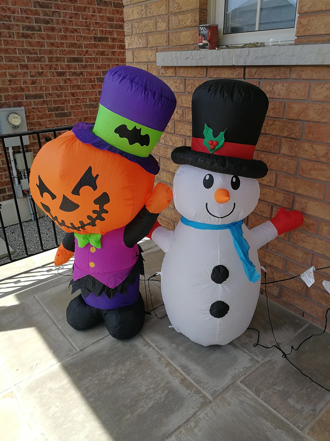 Holiday Porch Decors + Outlet Timer thumbnail
