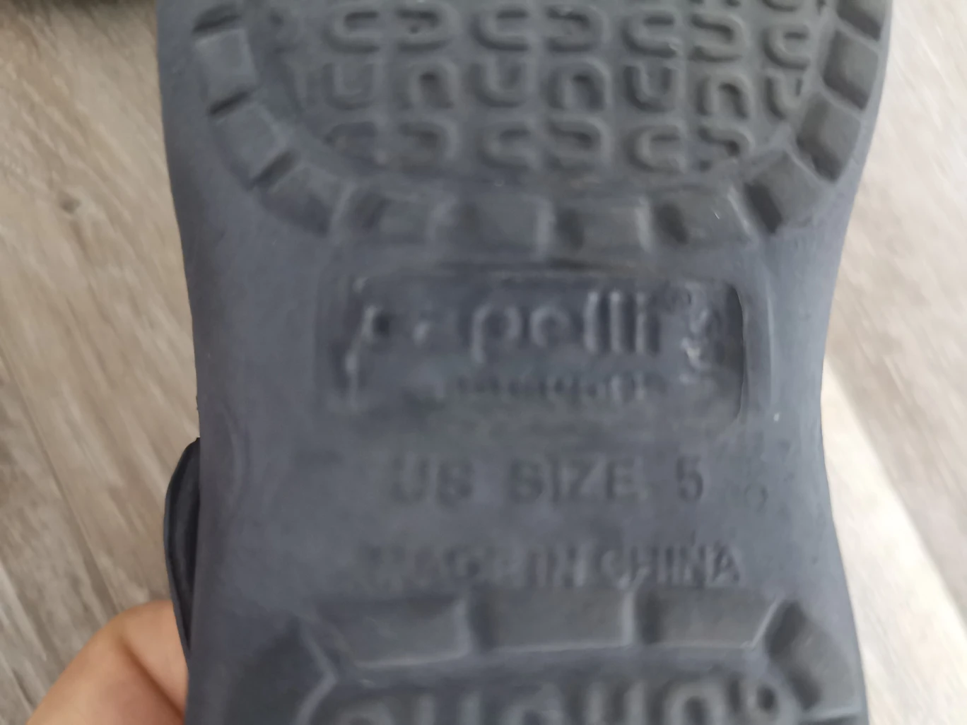 Toddler Shoes - Size 5 - photo 4