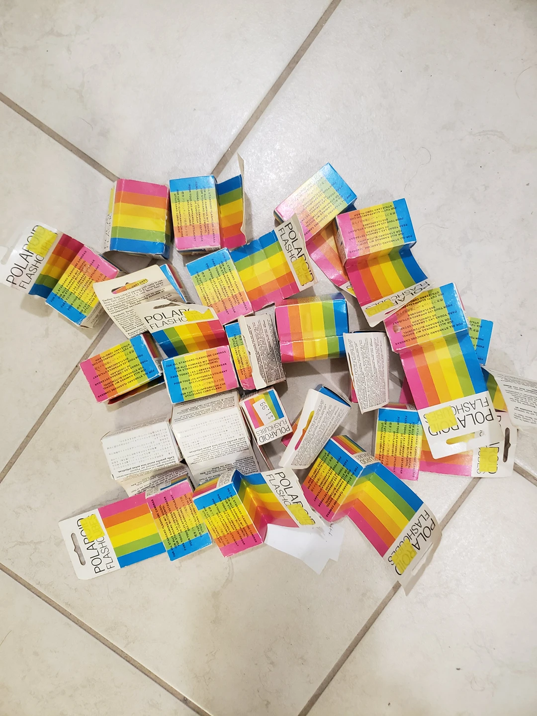 Polaroid Flash Bulbs image indicator(2)