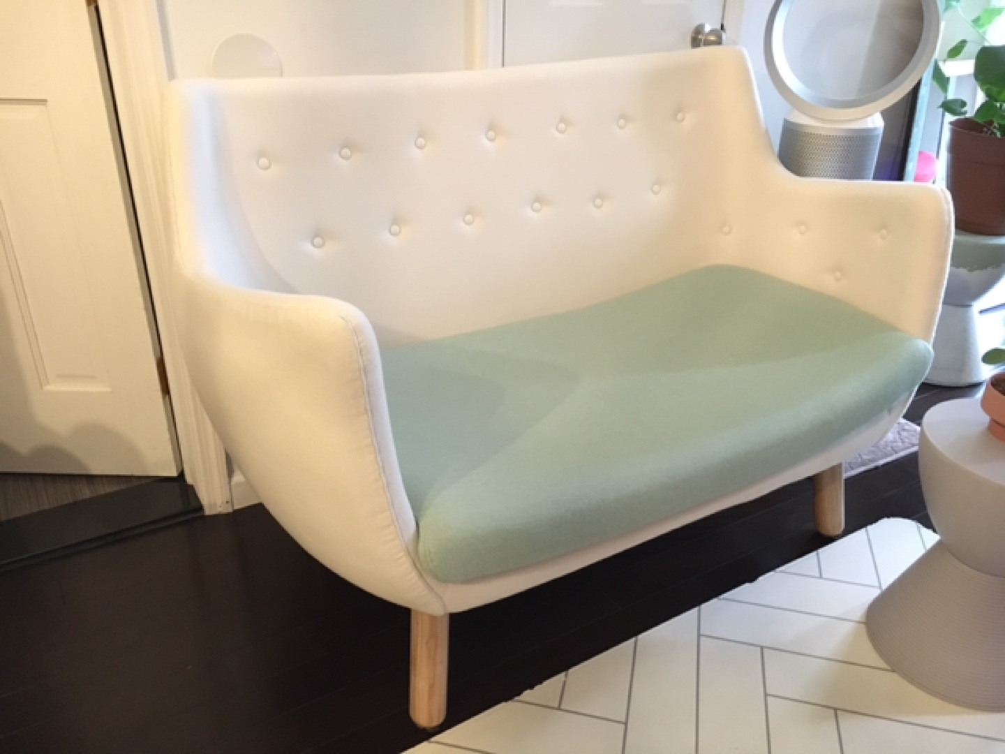 Kardiel 1946 Parlor Mid-century Modern Sofa image indicator(4)