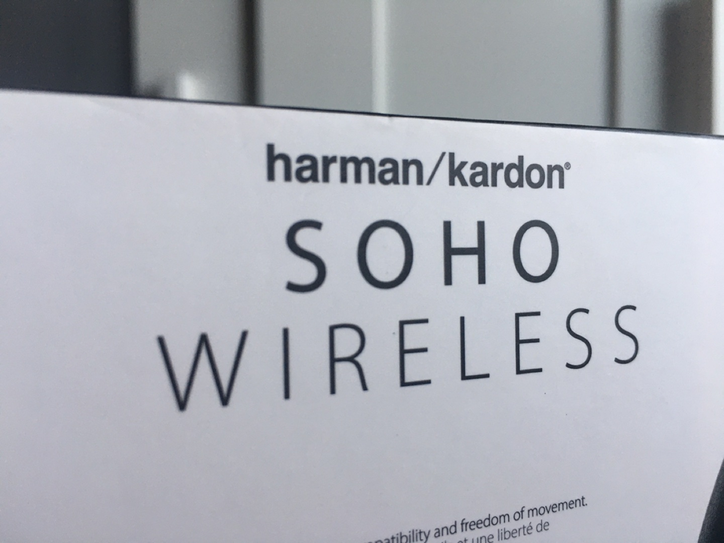 Harman Kardon Soho Wireless Headphones (Black) image indicator(3)