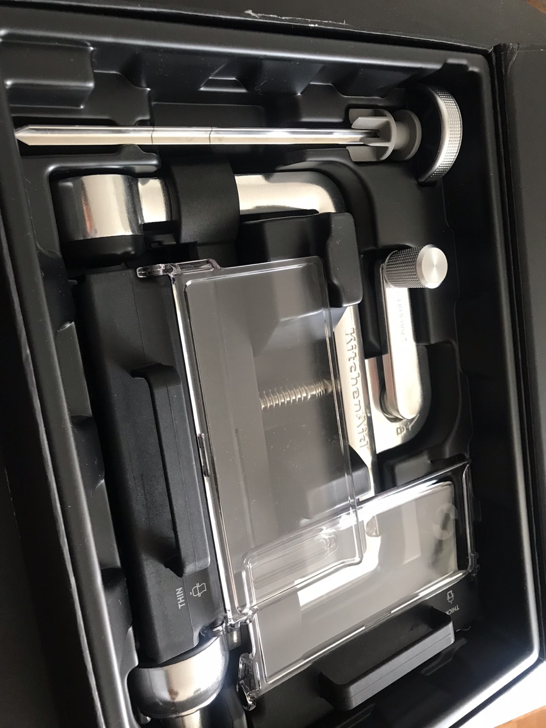 KitchenAid Artisan mixer/ Vegie sheet cutter attachment - photo 3