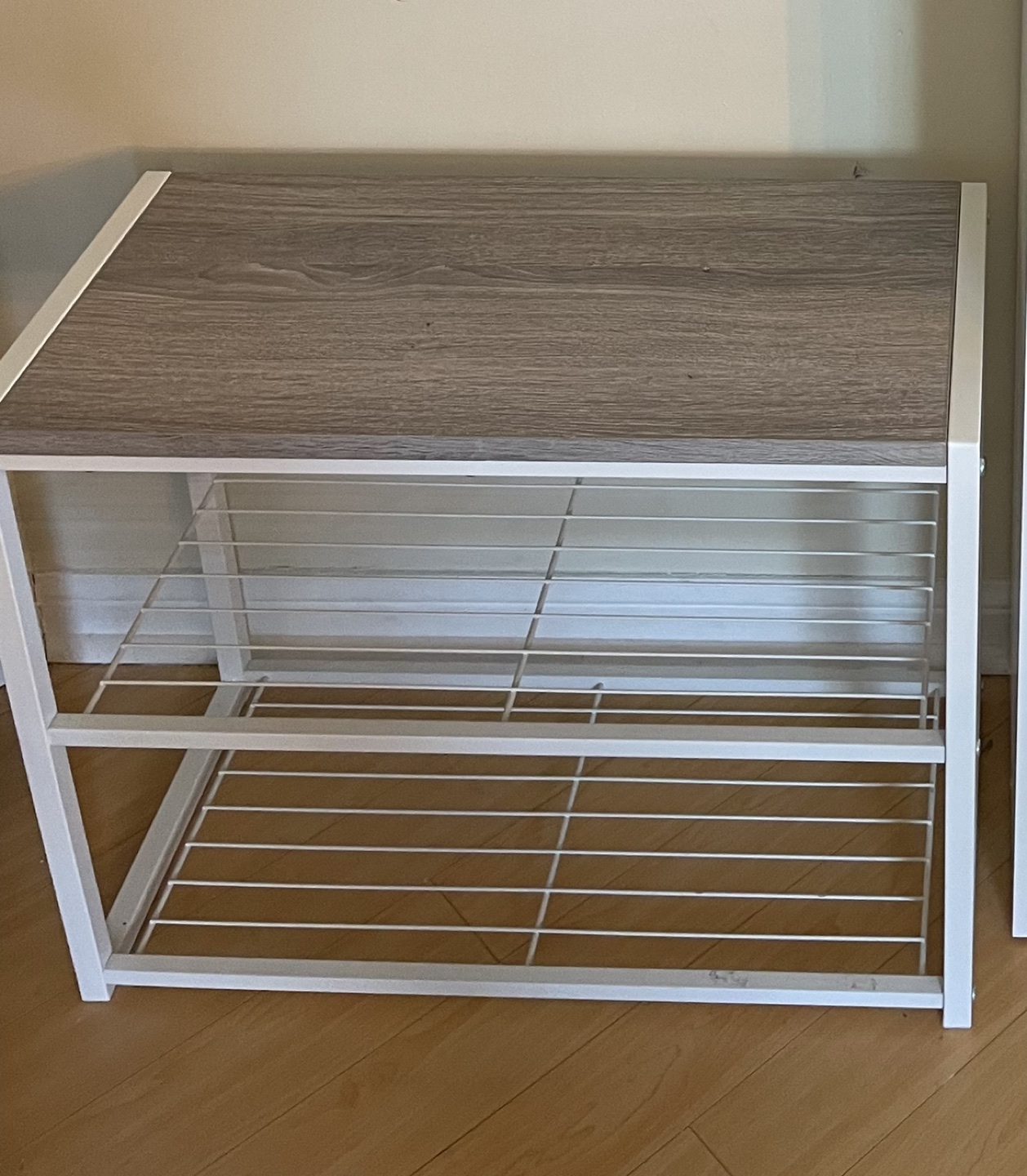 Shoe rack