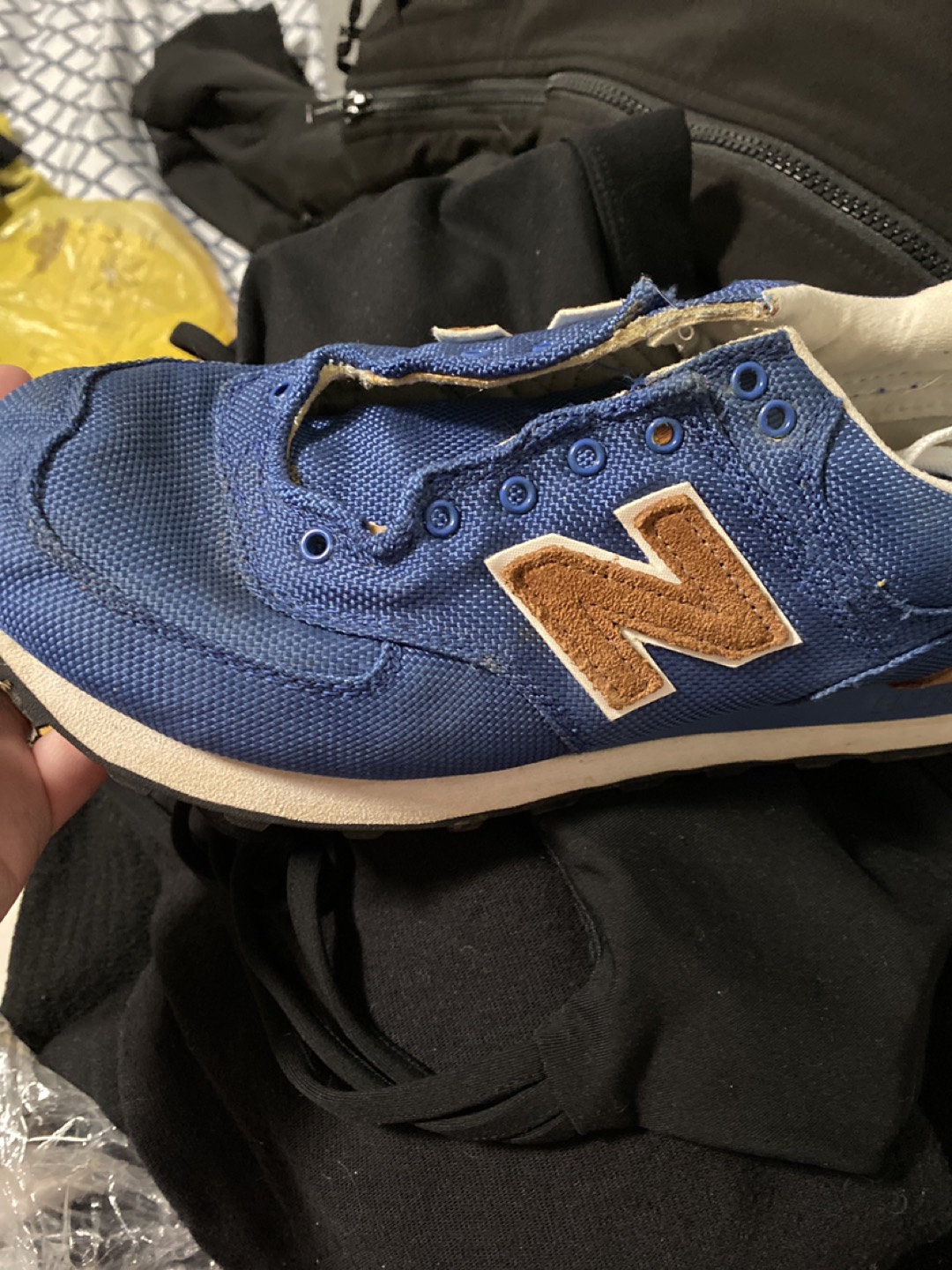 NEW BALANCE SHOES - photo 2