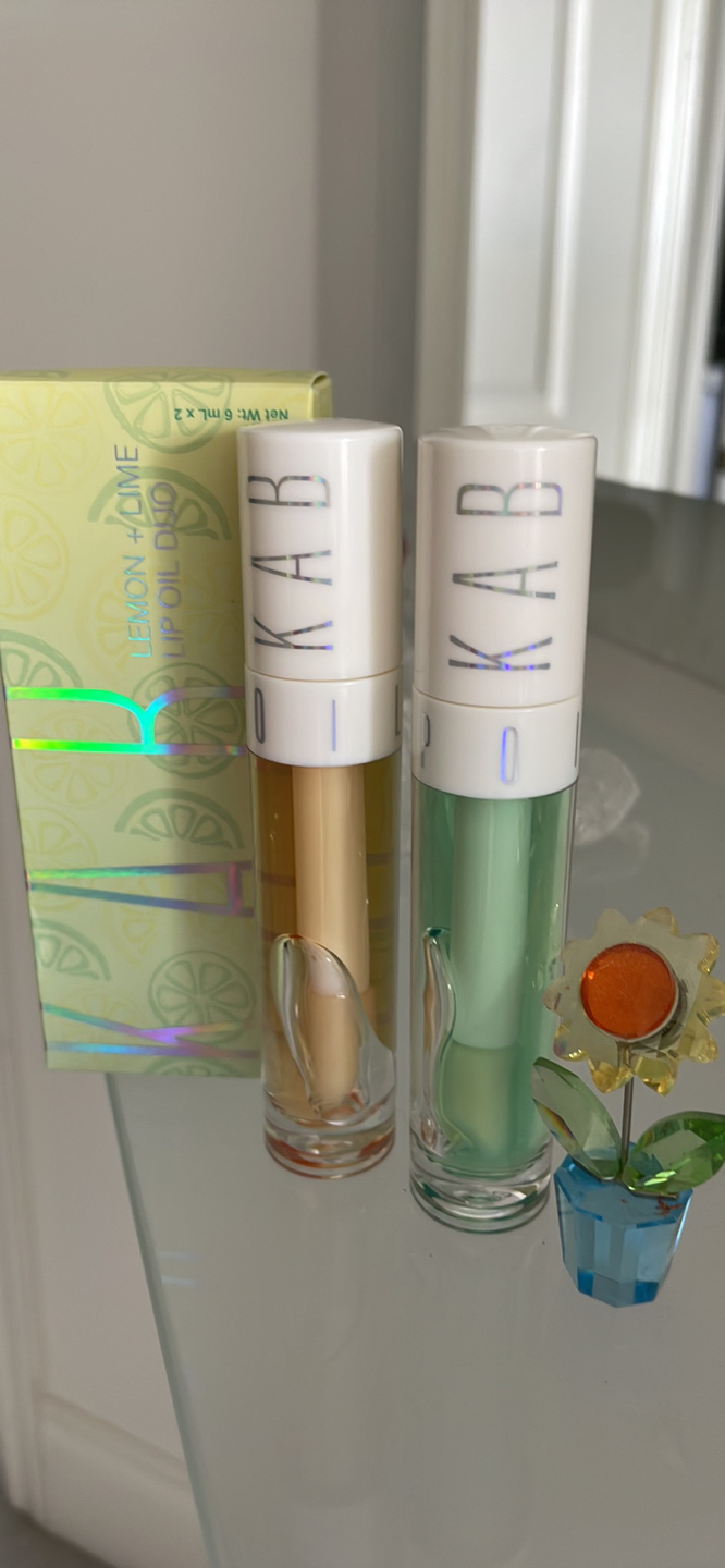 Kab Duo lip oil 💄and Item lip oil by Addison Rae thumbnail
