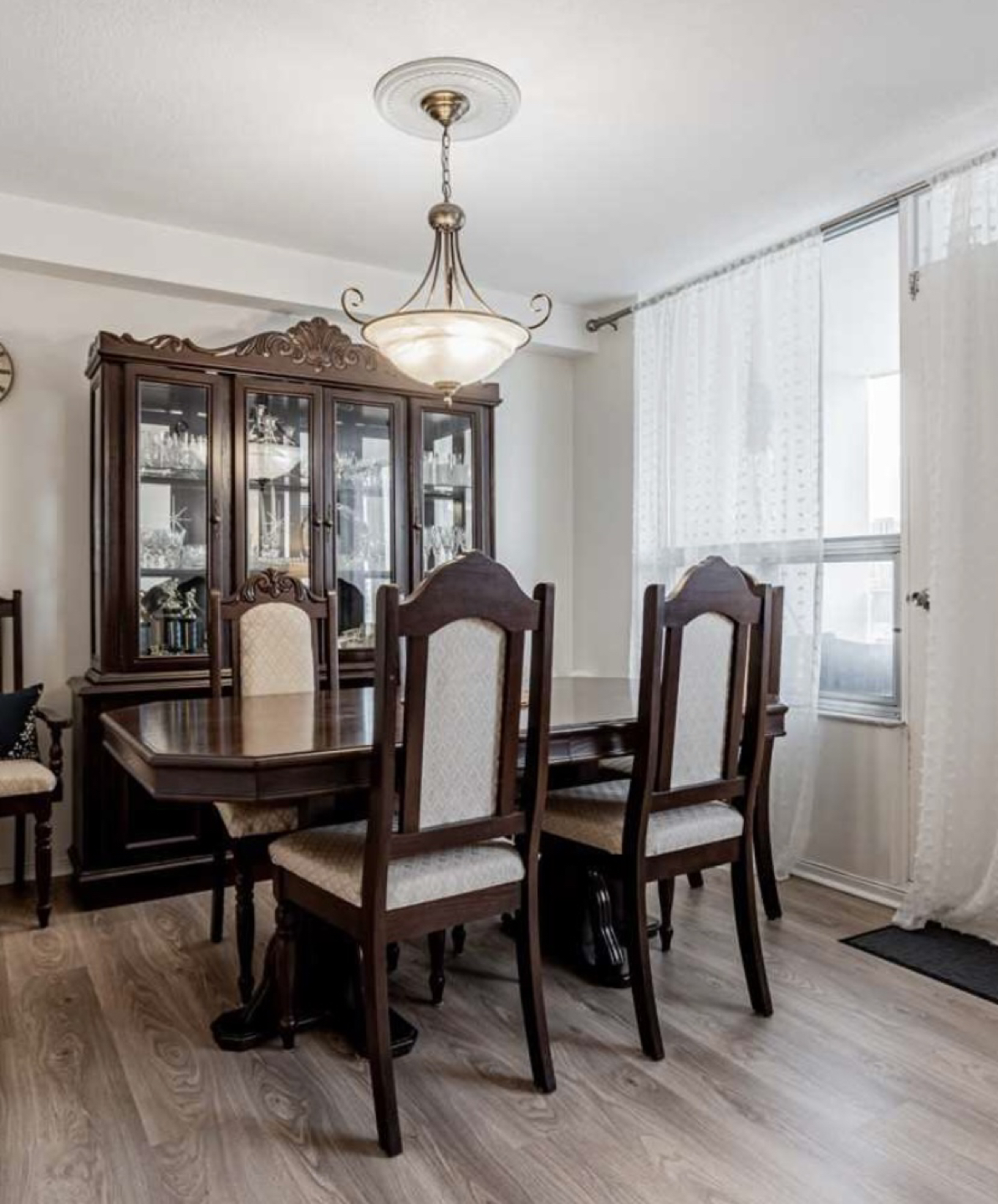 Dinning table set with chair an showcase - photo 2