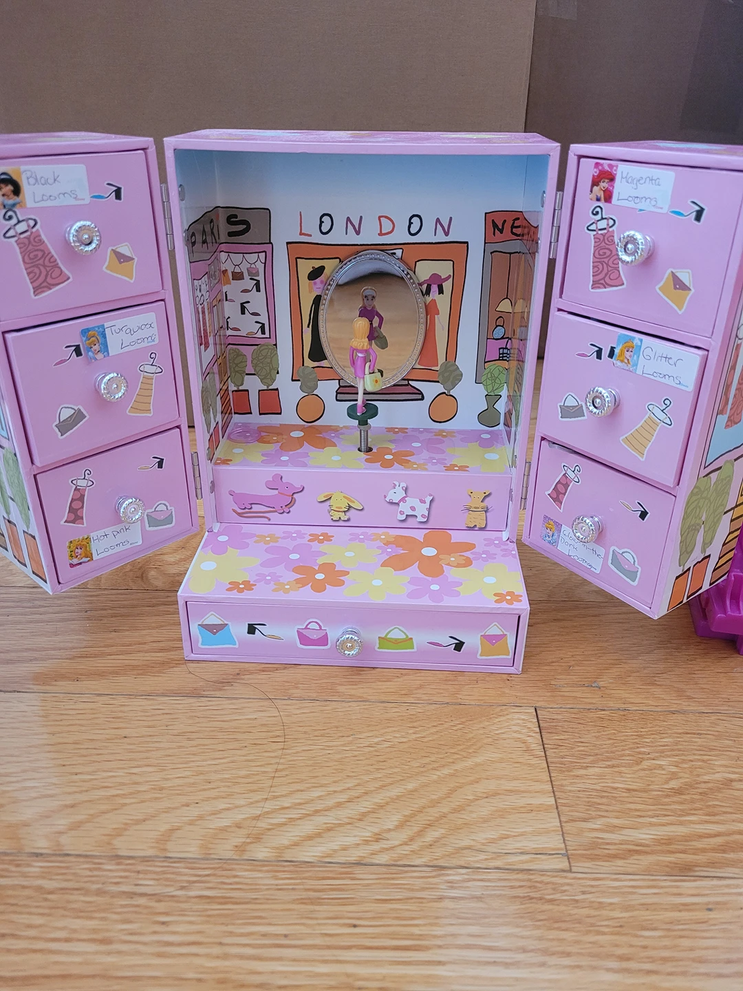 Music Jewellery Box with Rainbow Loom!! image indicator(3)