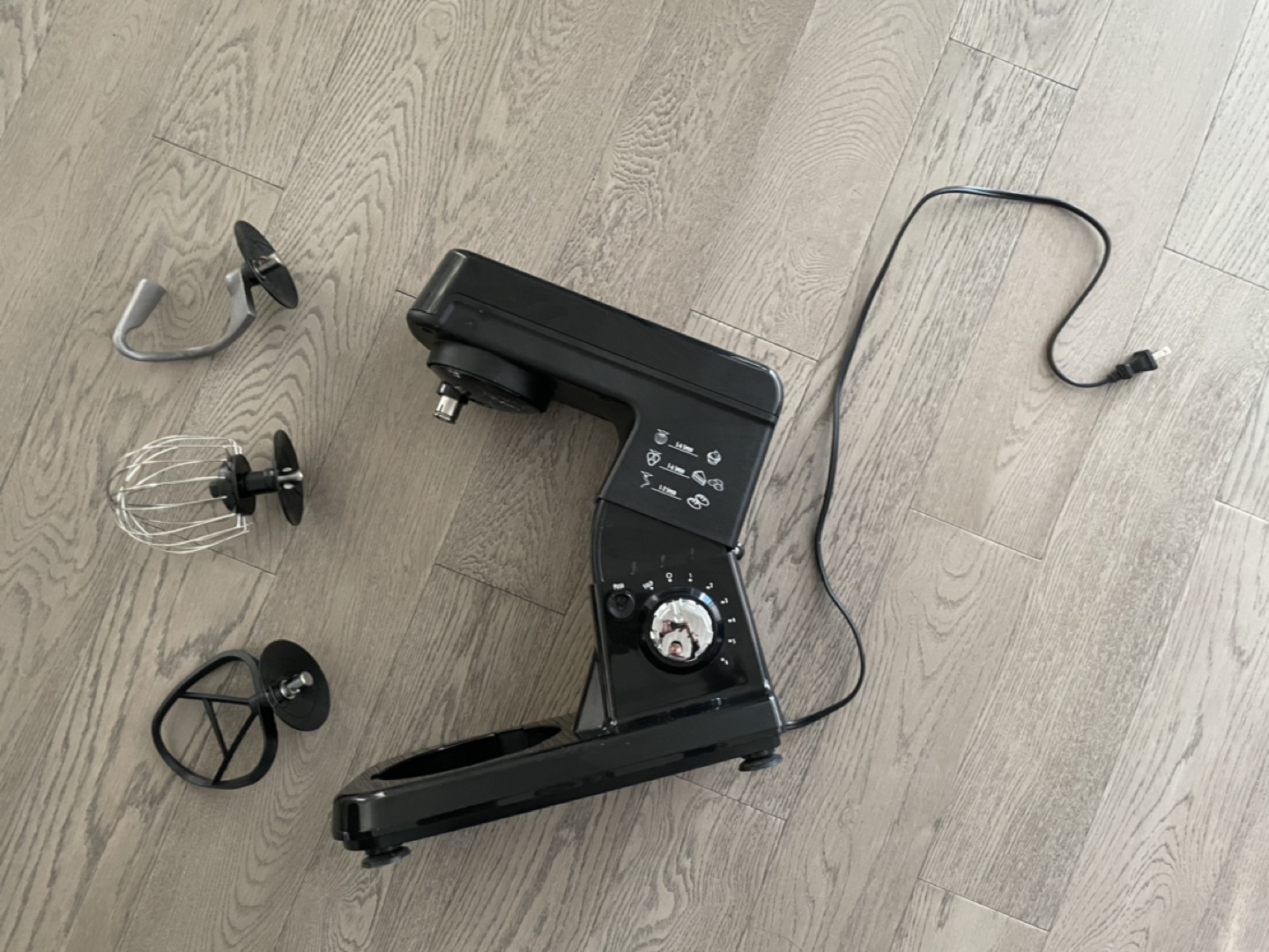 Hamilton Beach 6-Speed Stand Mixer image indicator(3)