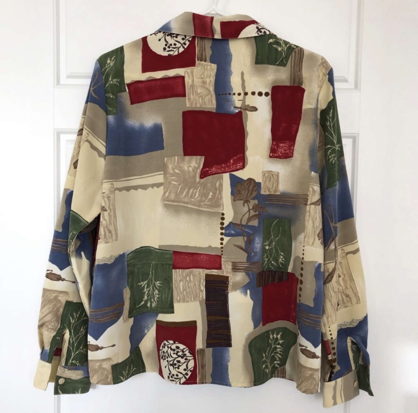 Vintage 80s Colourful Leafy Blouse image indicator(3)