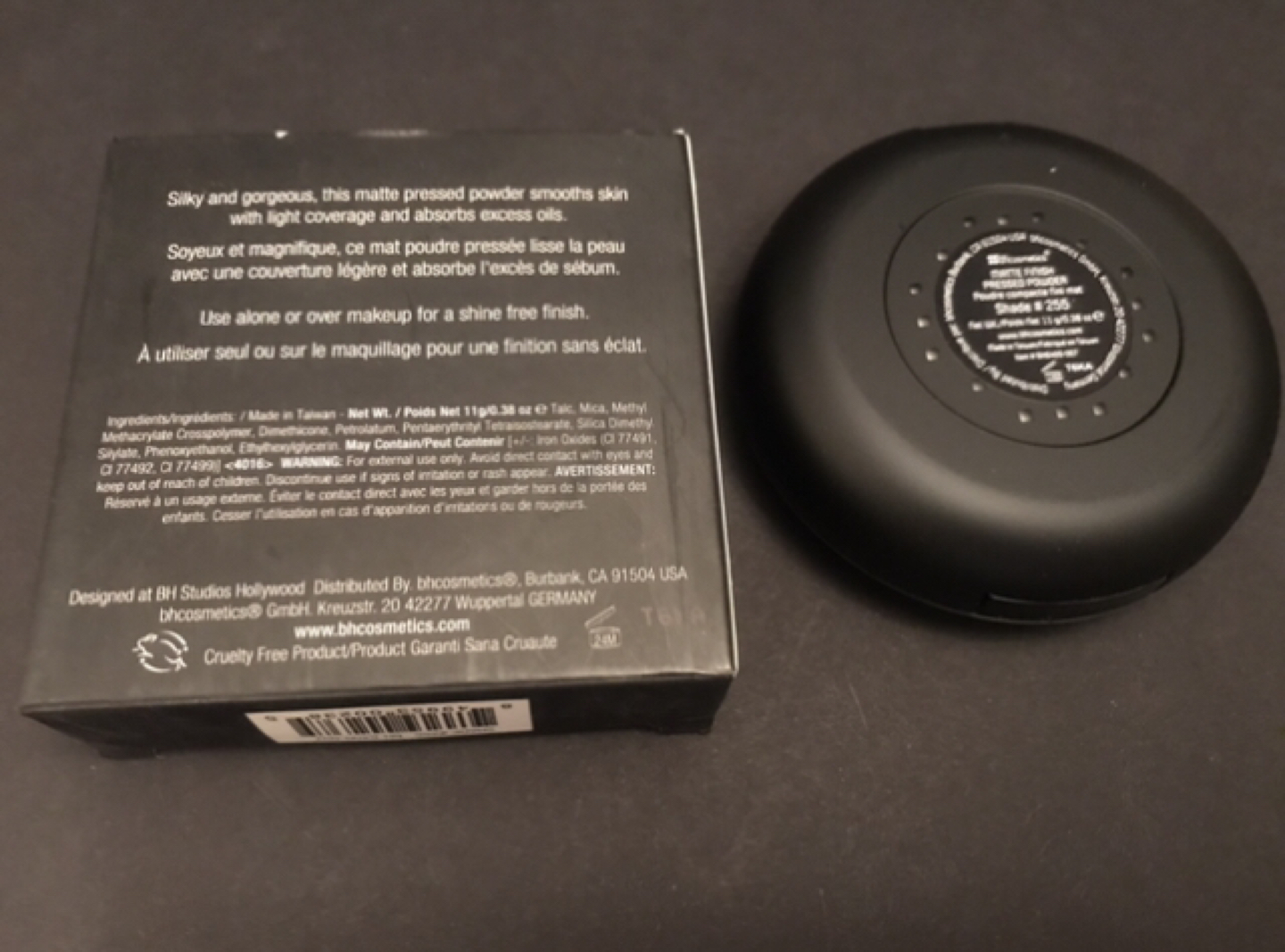 BH Studio Pro Matte Pressed Powder image indicator(4)