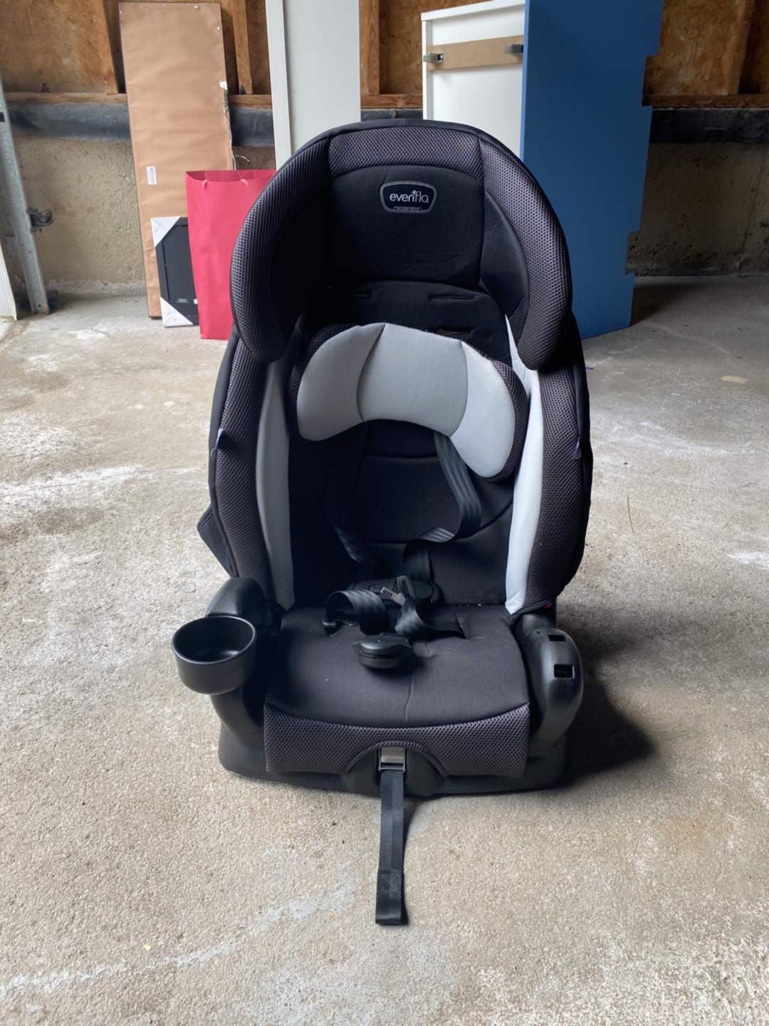 Evenflo 2-1 car seat
