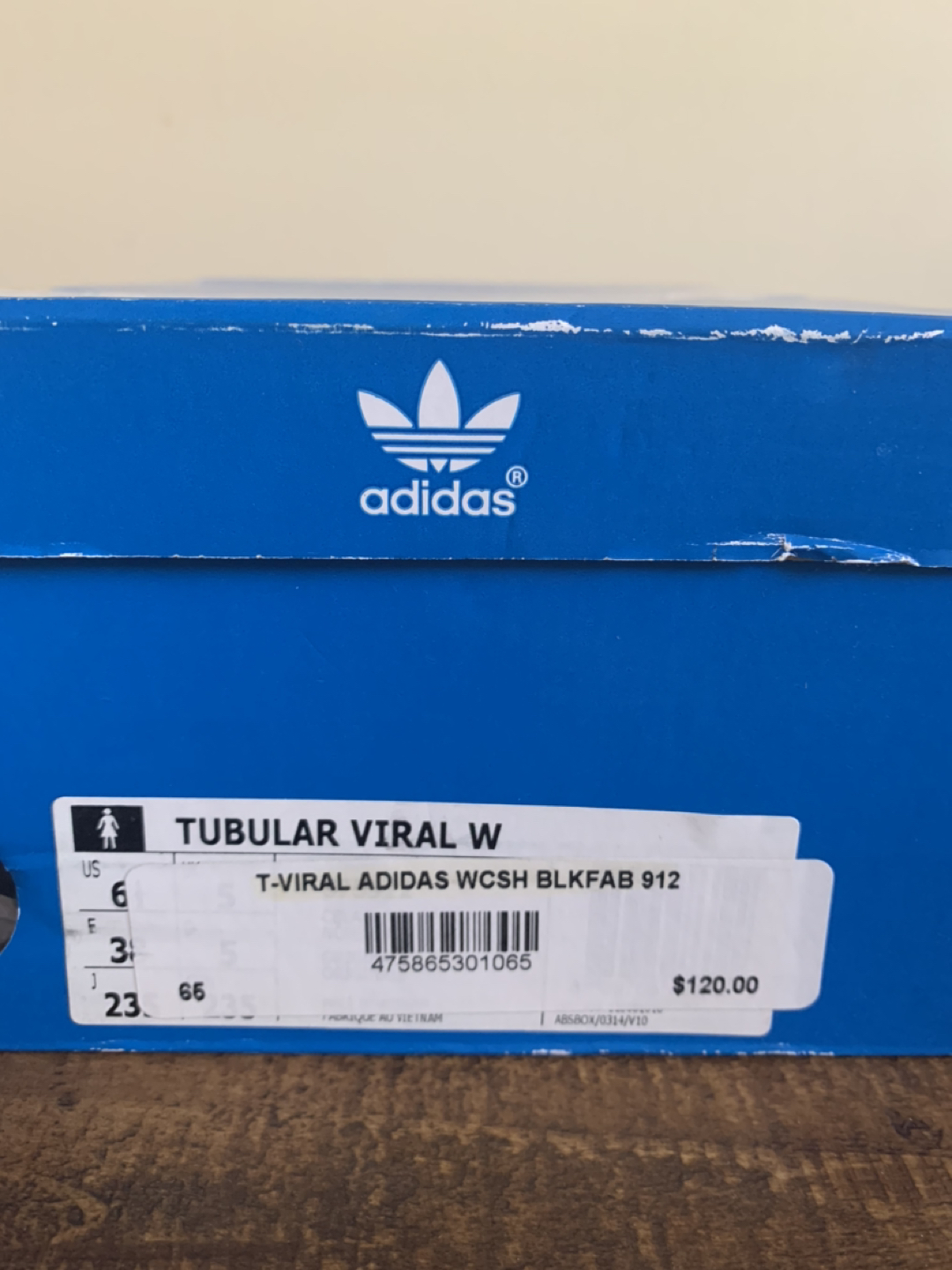 Adidas tubular viral all black image indicator(3)