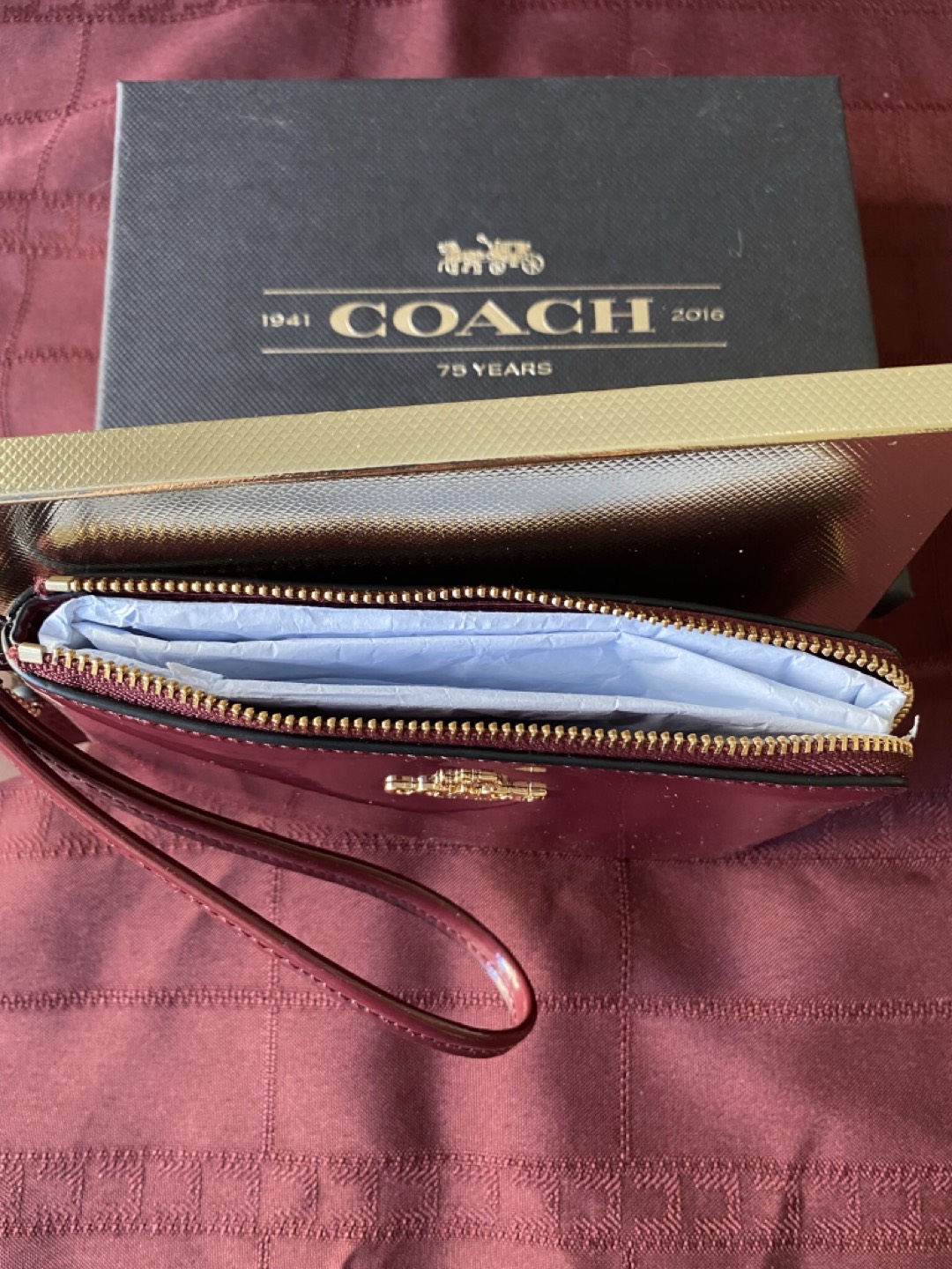 Coach Ladies Wallet thumbnail