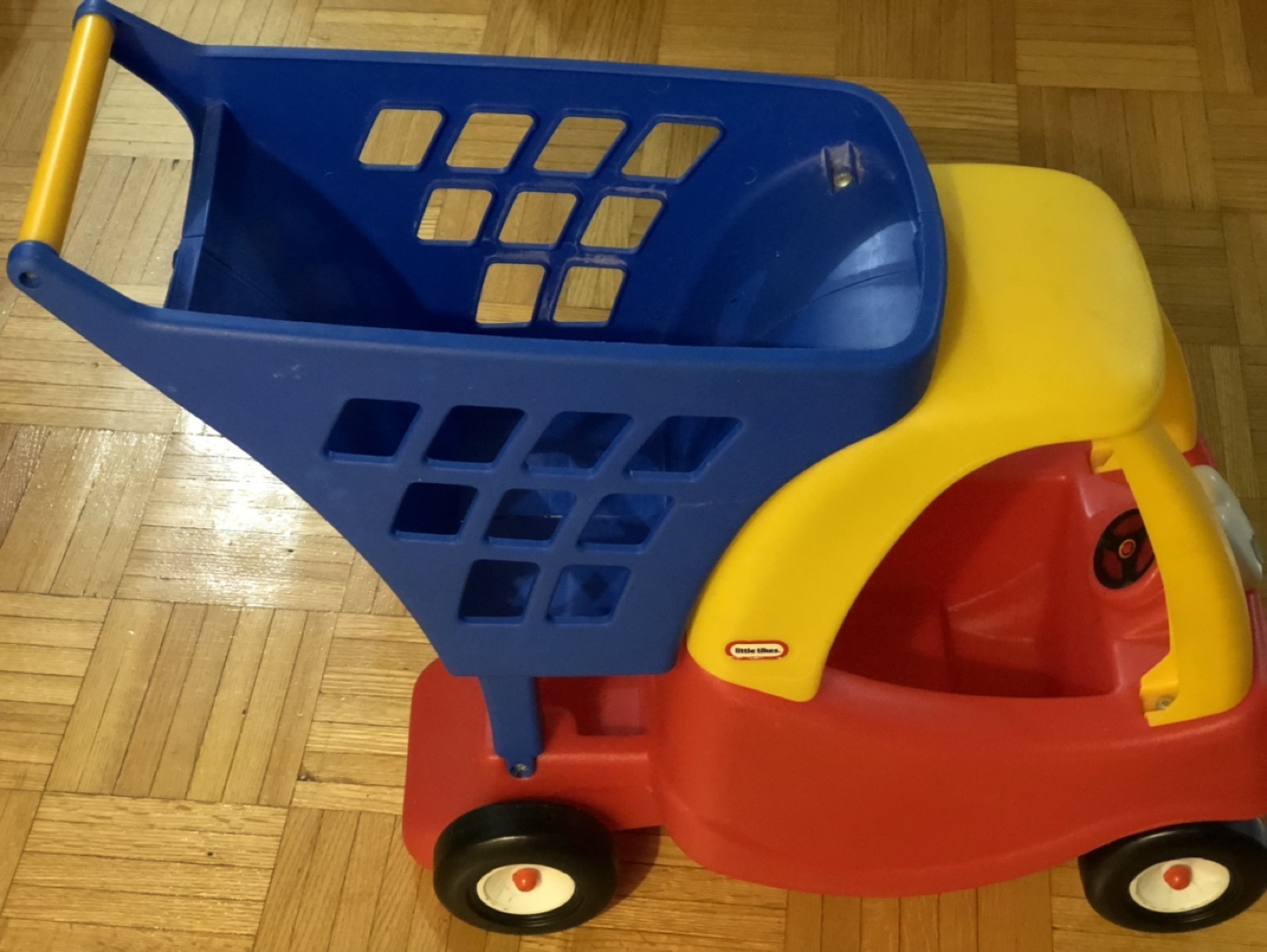 Baby shopping car thumbnail