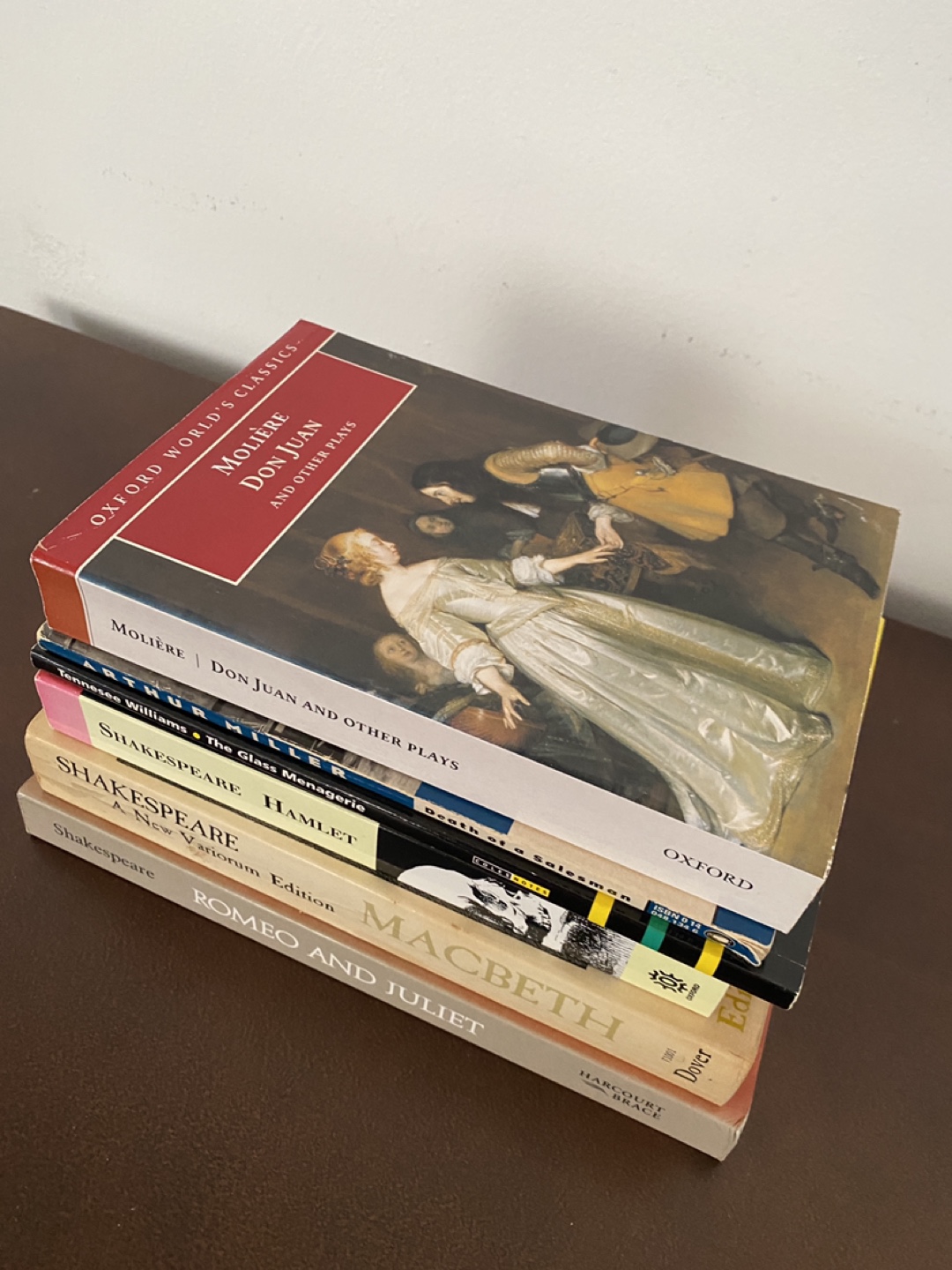 6 Books image indicator(3)