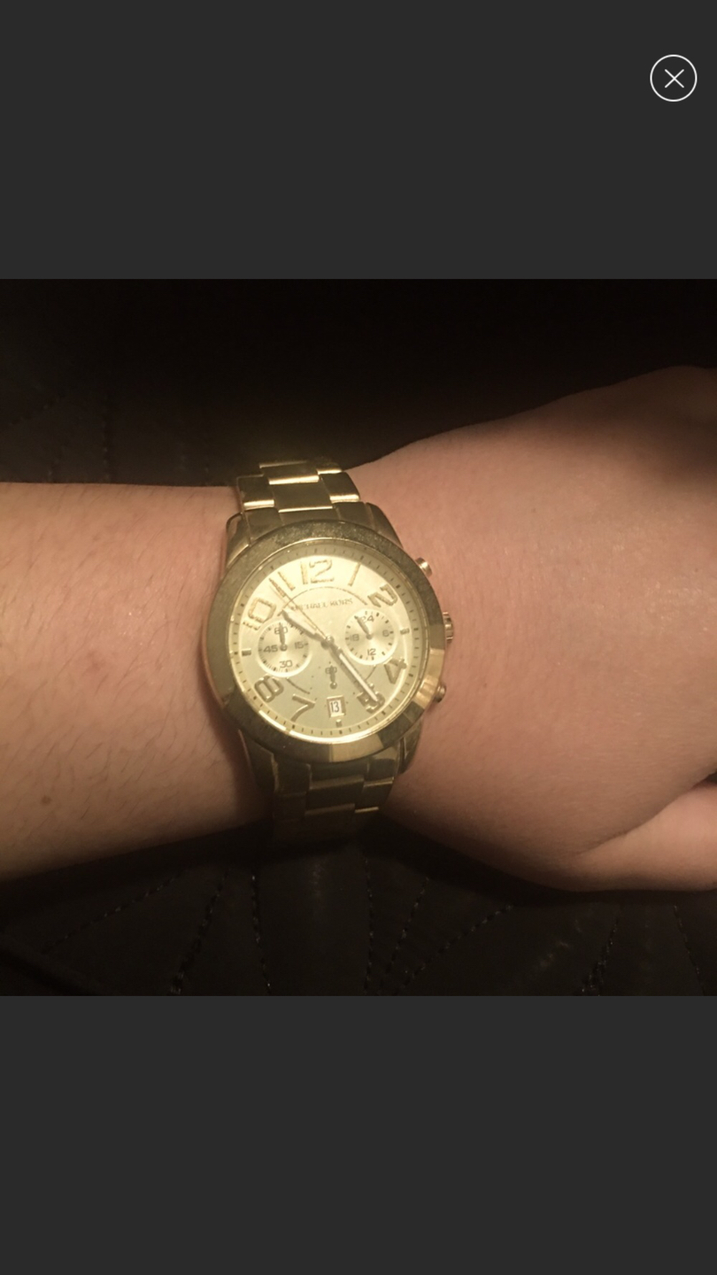 Michael Kors Women's Mercer Gold Stainless-Steel Quartz Watch image indicator(3)