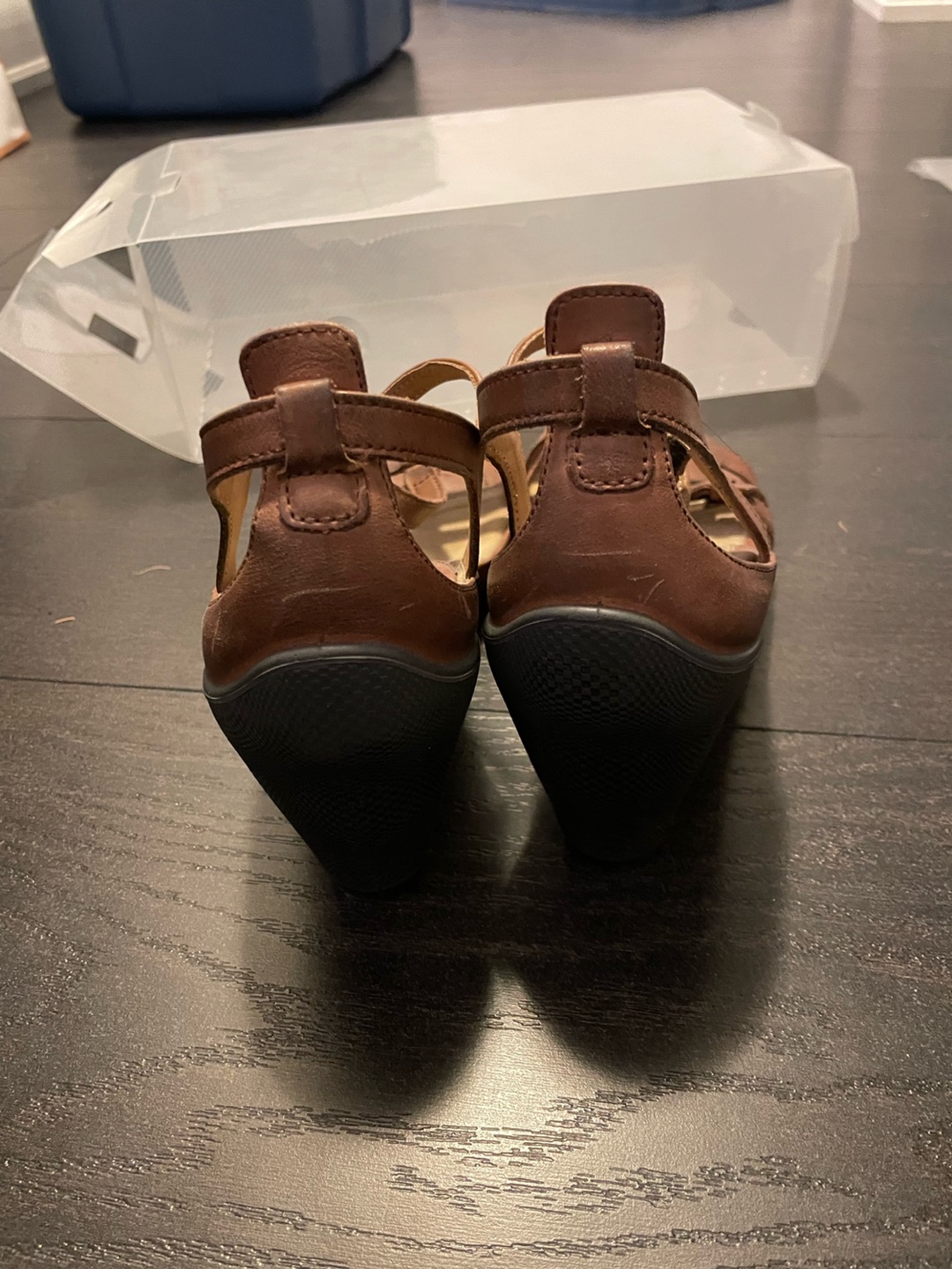 T-strap heeled sandals size 39/9 - photo 4