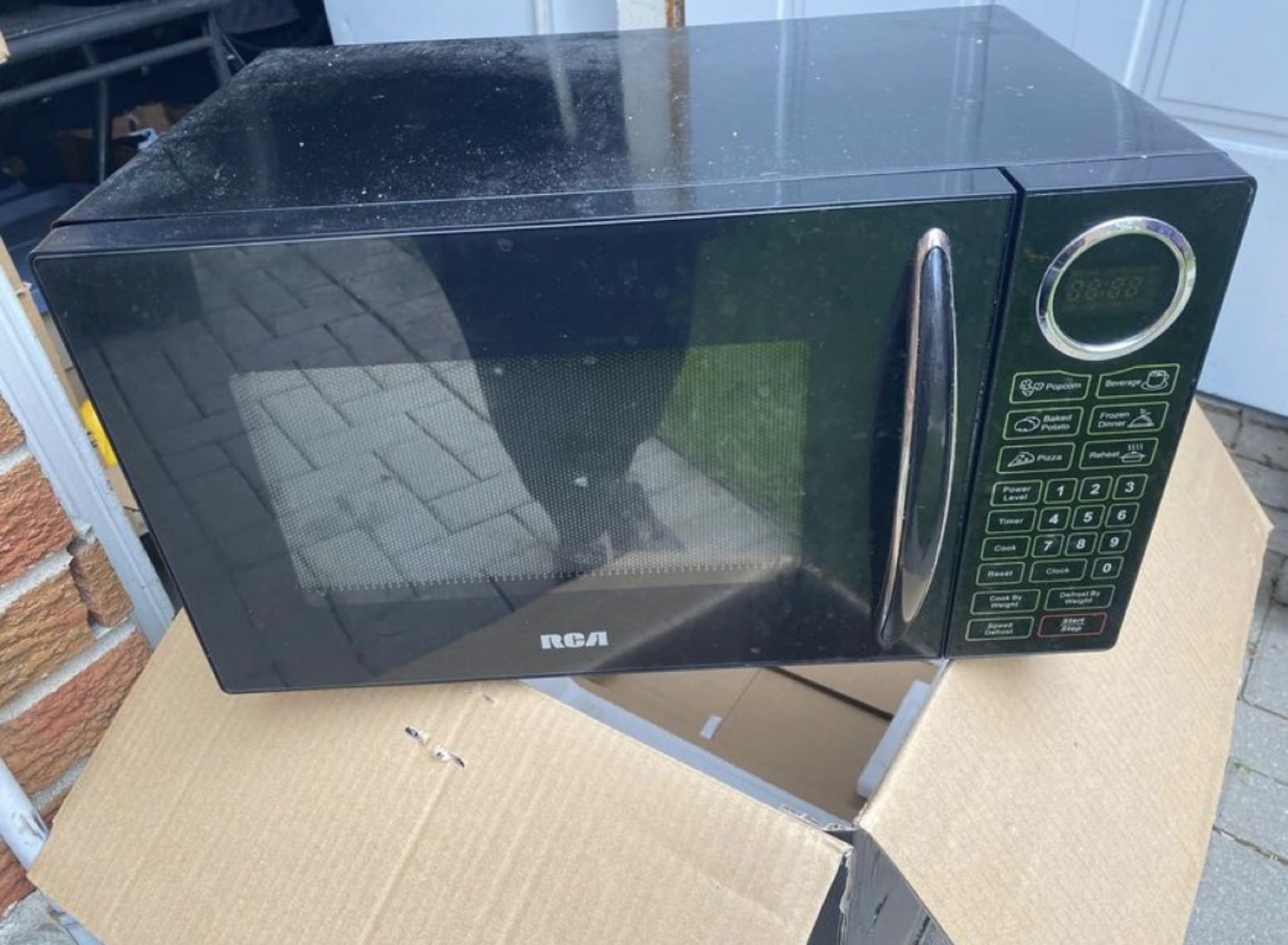 Good working microwave .. can deliver - photo 3