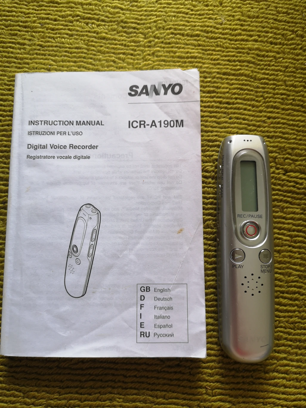 digital voice recorder