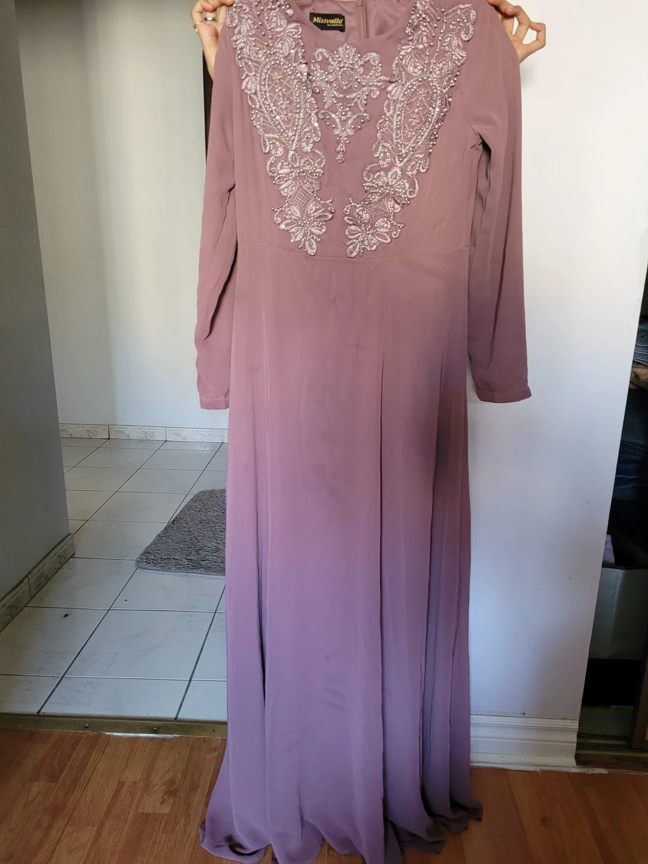 long dress image indicator(3)