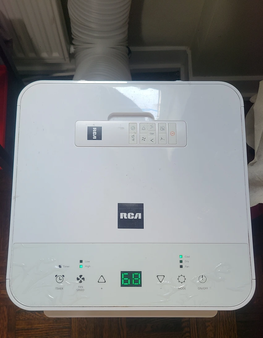 RCA 8000 BTU Portable Air Conditioner With Remote - photo 2