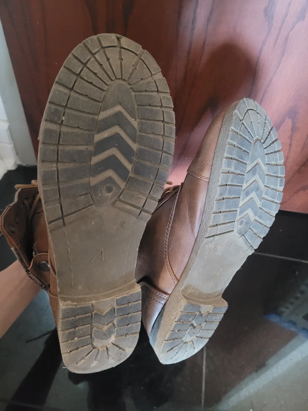 Ardene boots (size 9) #Freecycle image indicator(2)