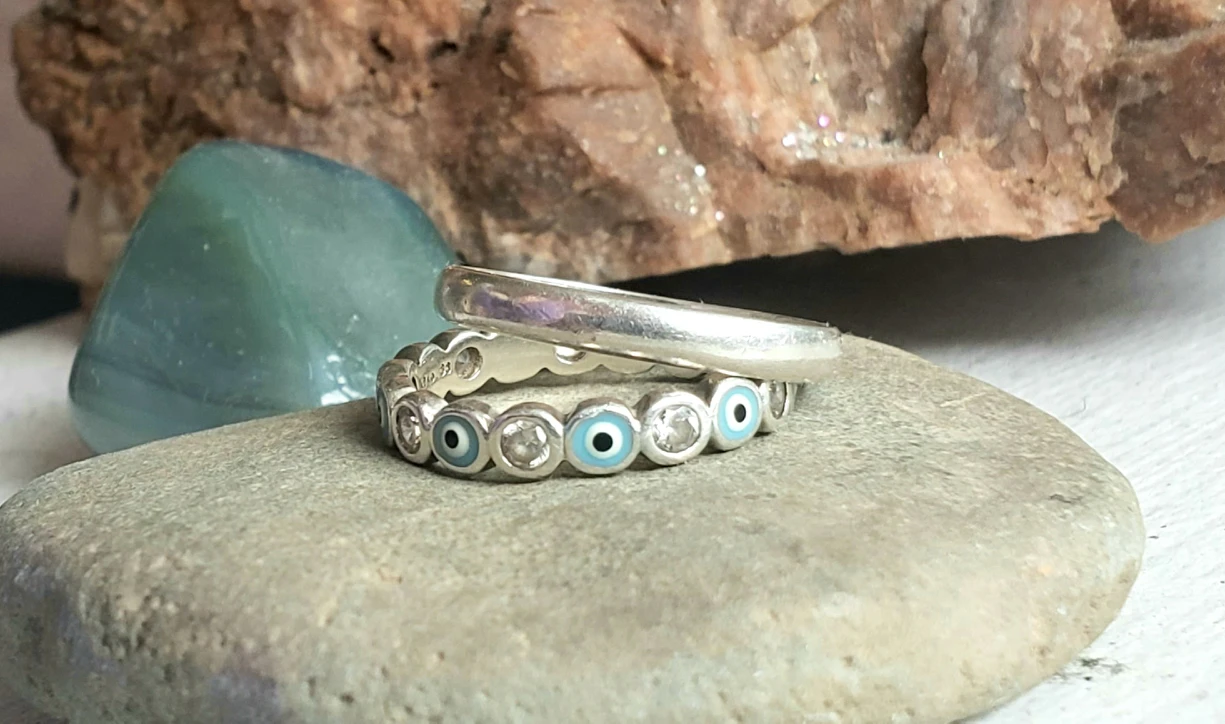 Stamped 925 Silver ( one CZ ) band rings image indicator(2)